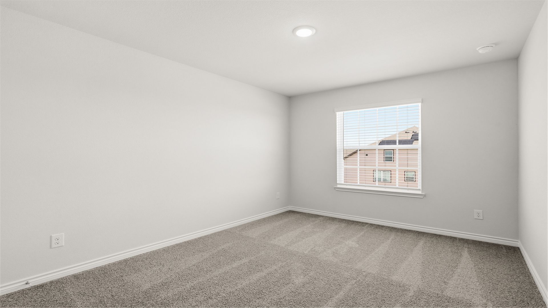 Secondary bedroom