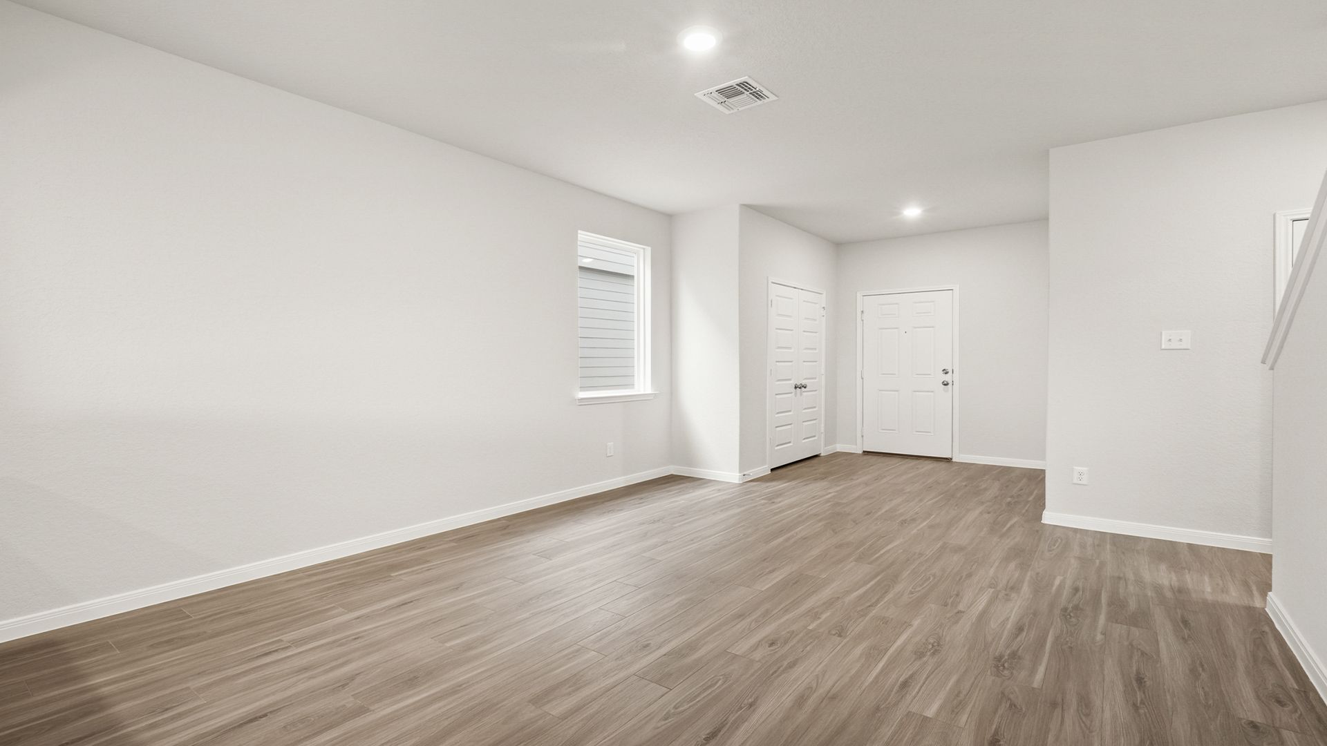 Entry to Family Room