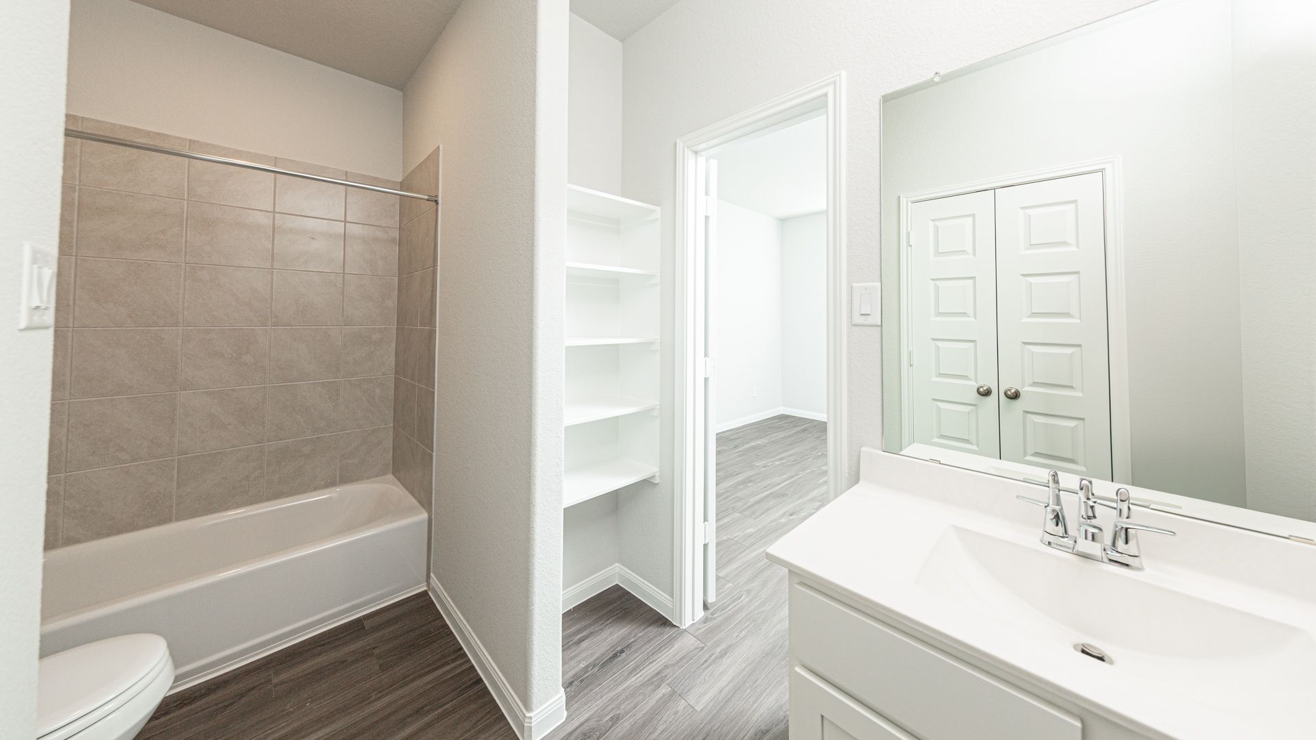 Images are a model representation and may depict options and upgrades not featured on the home available for purchase.