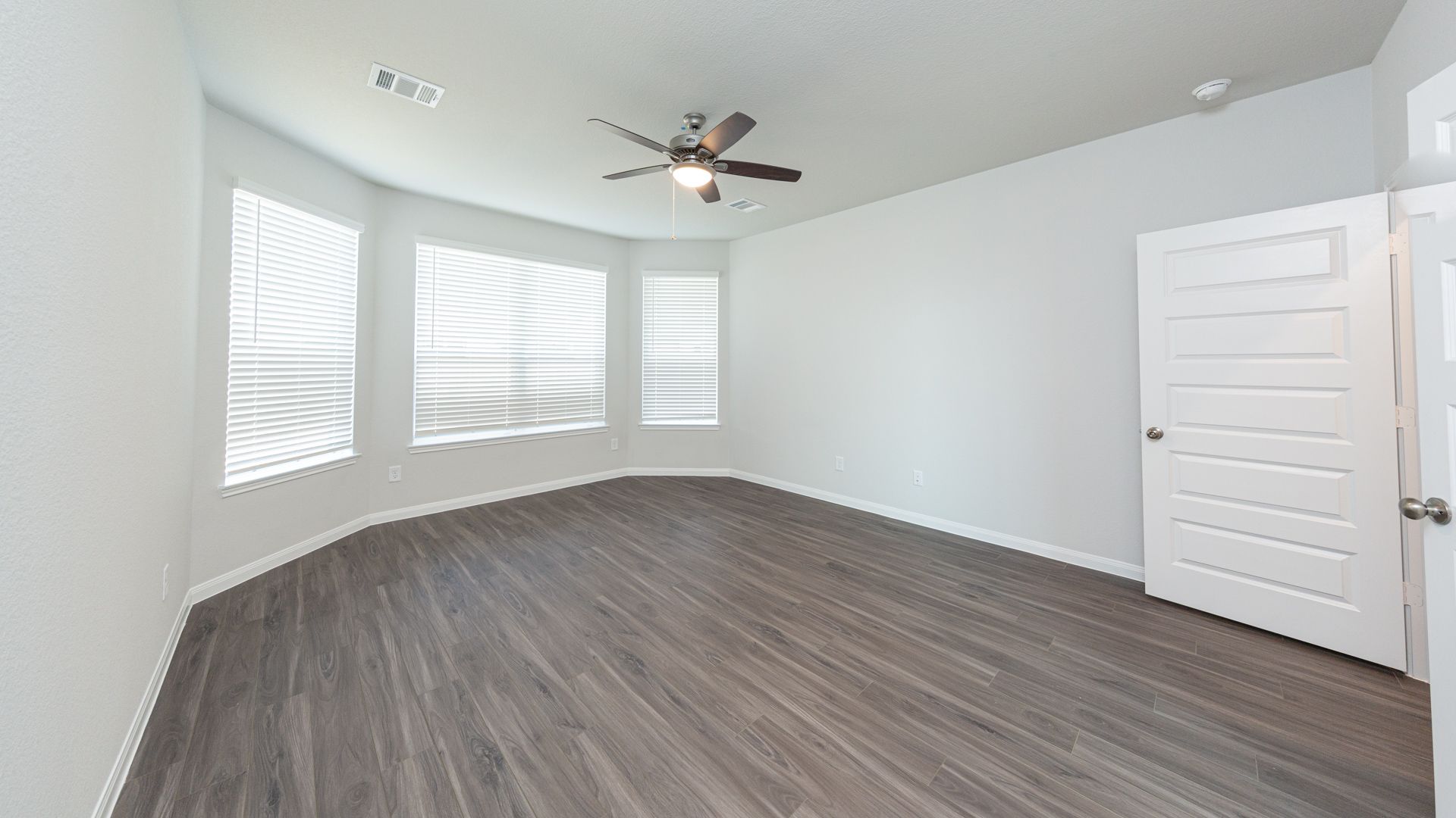 Images are a model representation and may depict options and upgrades not featured on the home available for purchase.