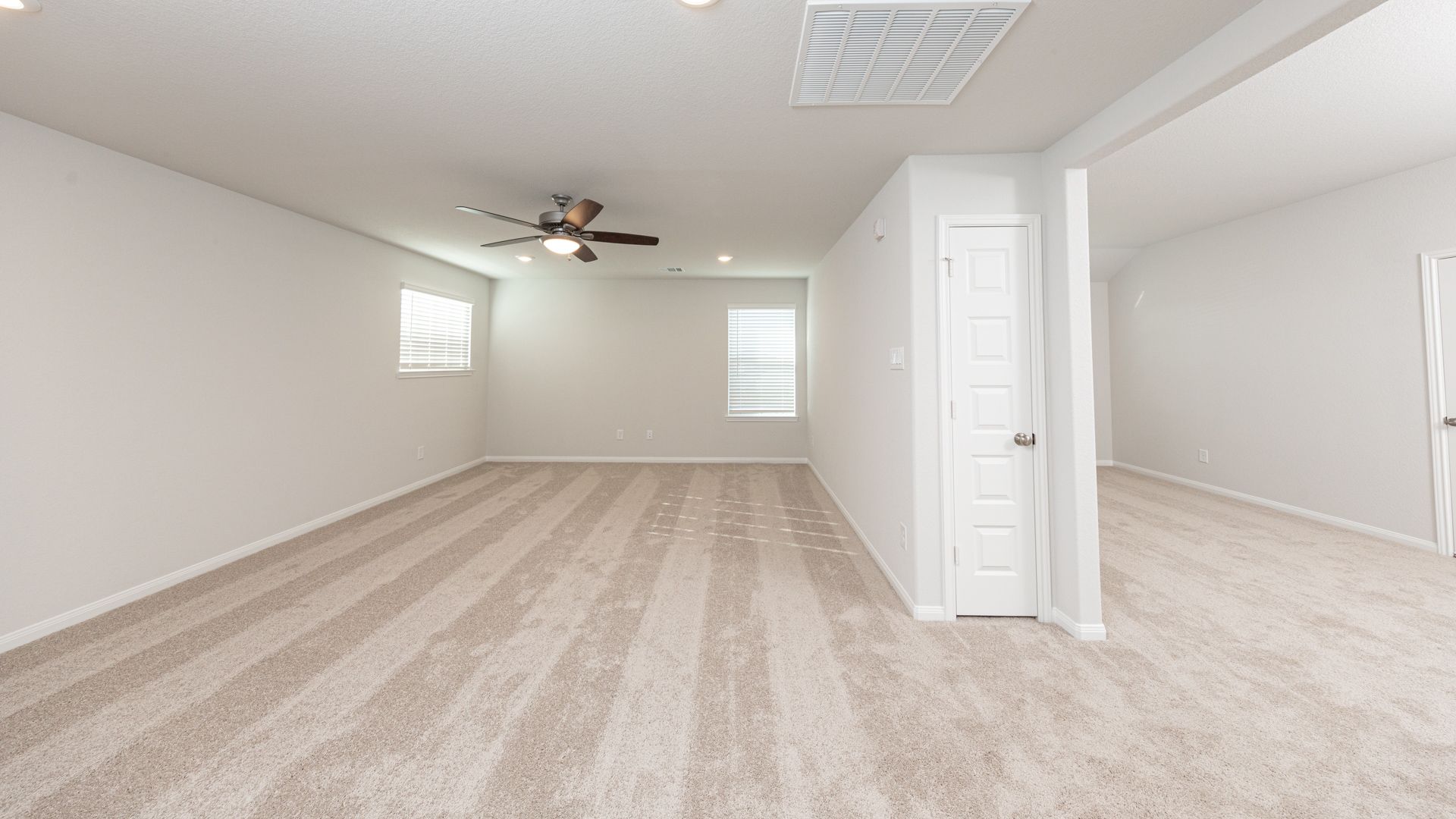 Images are a model representation and may depict options and upgrades not featured on the home available for purchase.