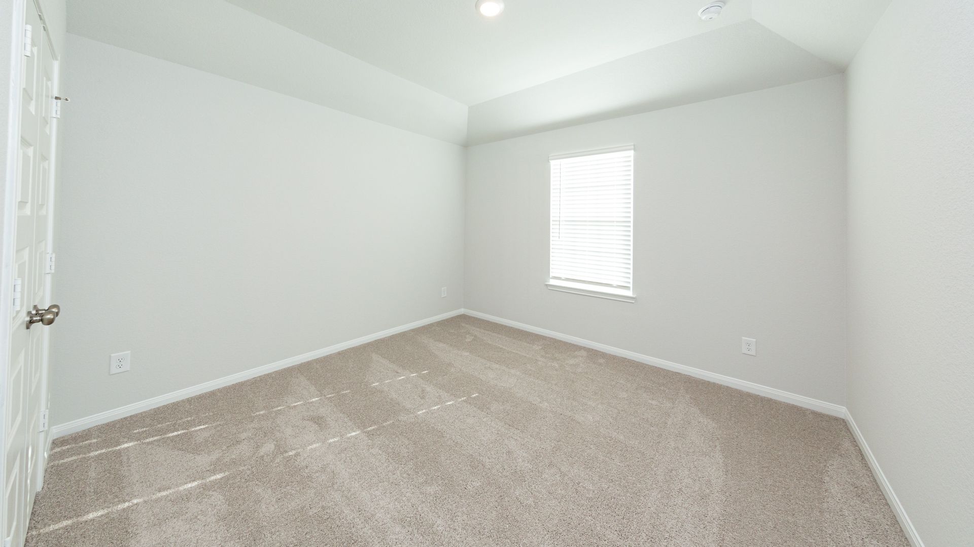 Images are a model representation and may depict options and upgrades not featured on the home available for purchase.