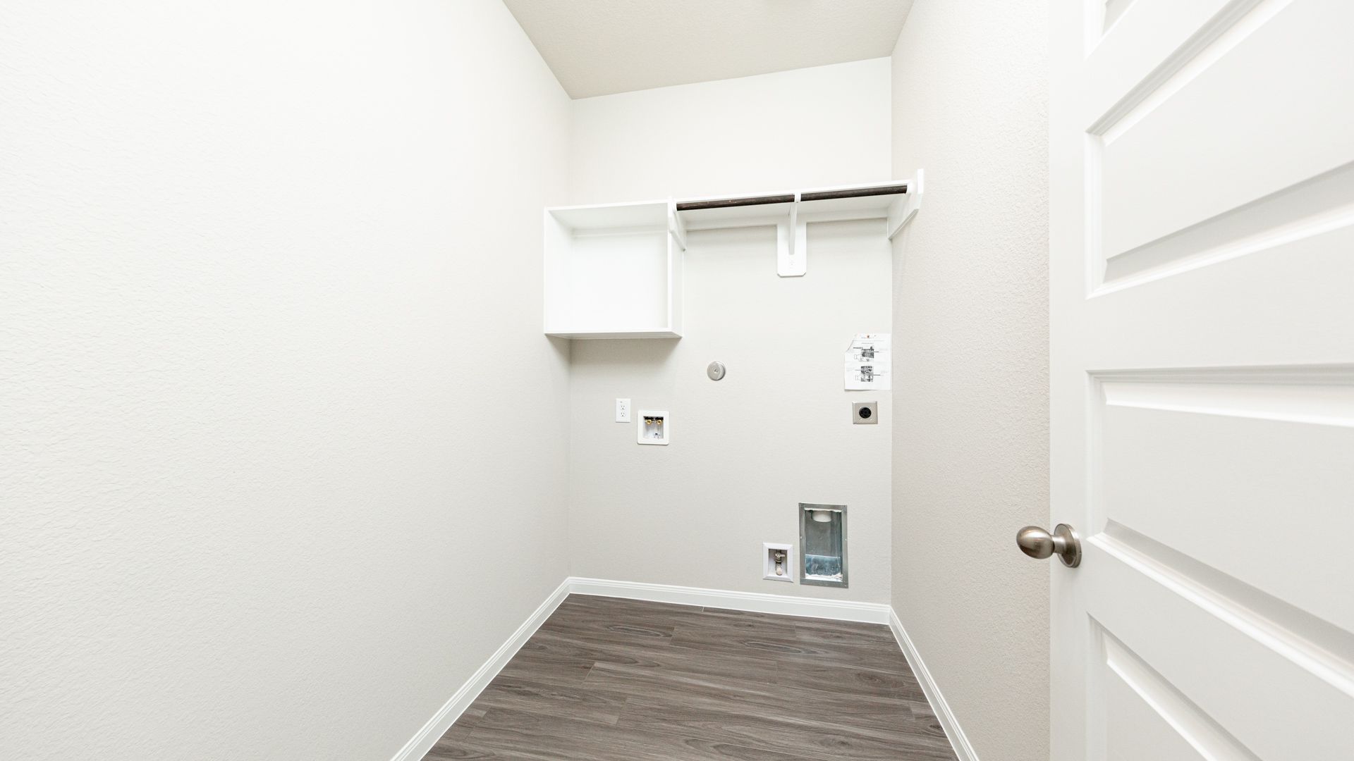 Images are a model representation and may depict options and upgrades not featured on the home available for purchase.