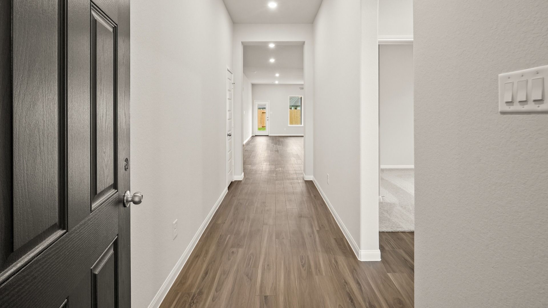 Images are a model representation and may depict options and upgrades not featured on the home available for purchase.