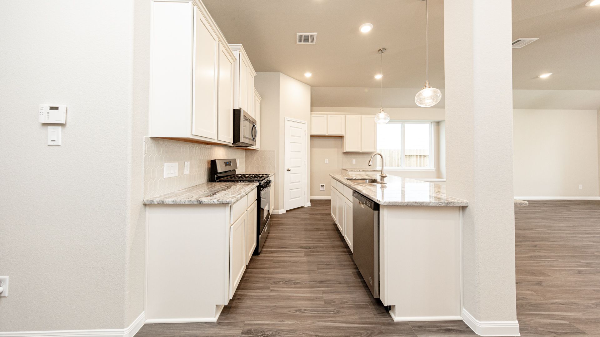 Images are a model representation and may depict options and upgrades not featured on the home available for purchase.