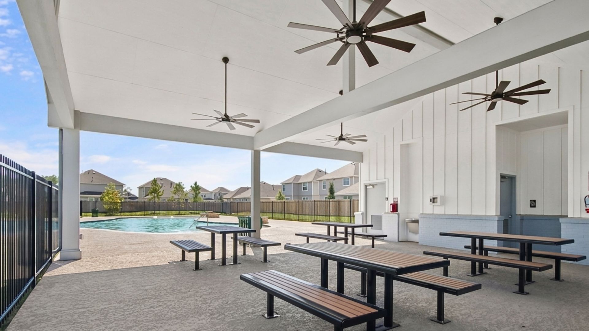 Cliffstone Hills Covered Pavillion and Pool