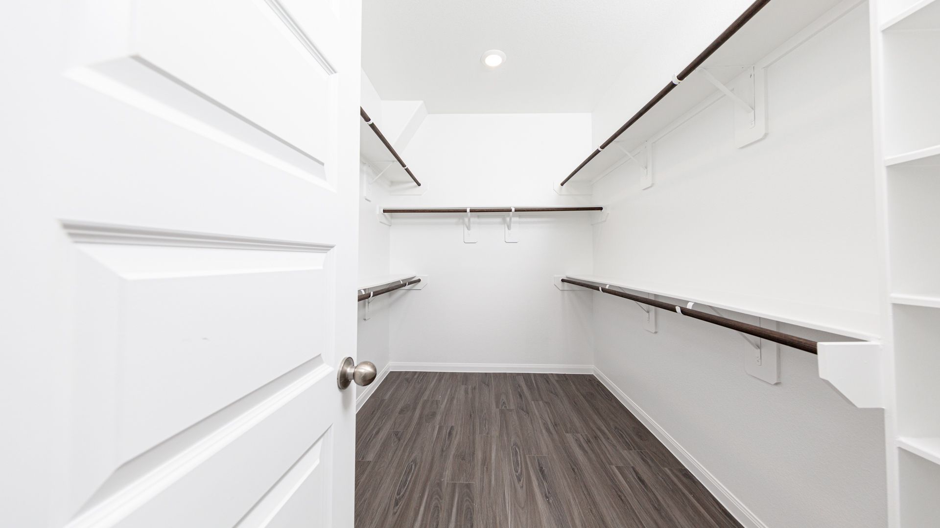 Images are a model representation and may depict options and upgrades not featured on the home available for purchase.