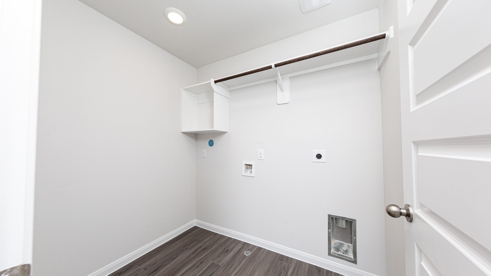 Images are a model representation and may depict options and upgrades not featured on the home available for purchase.