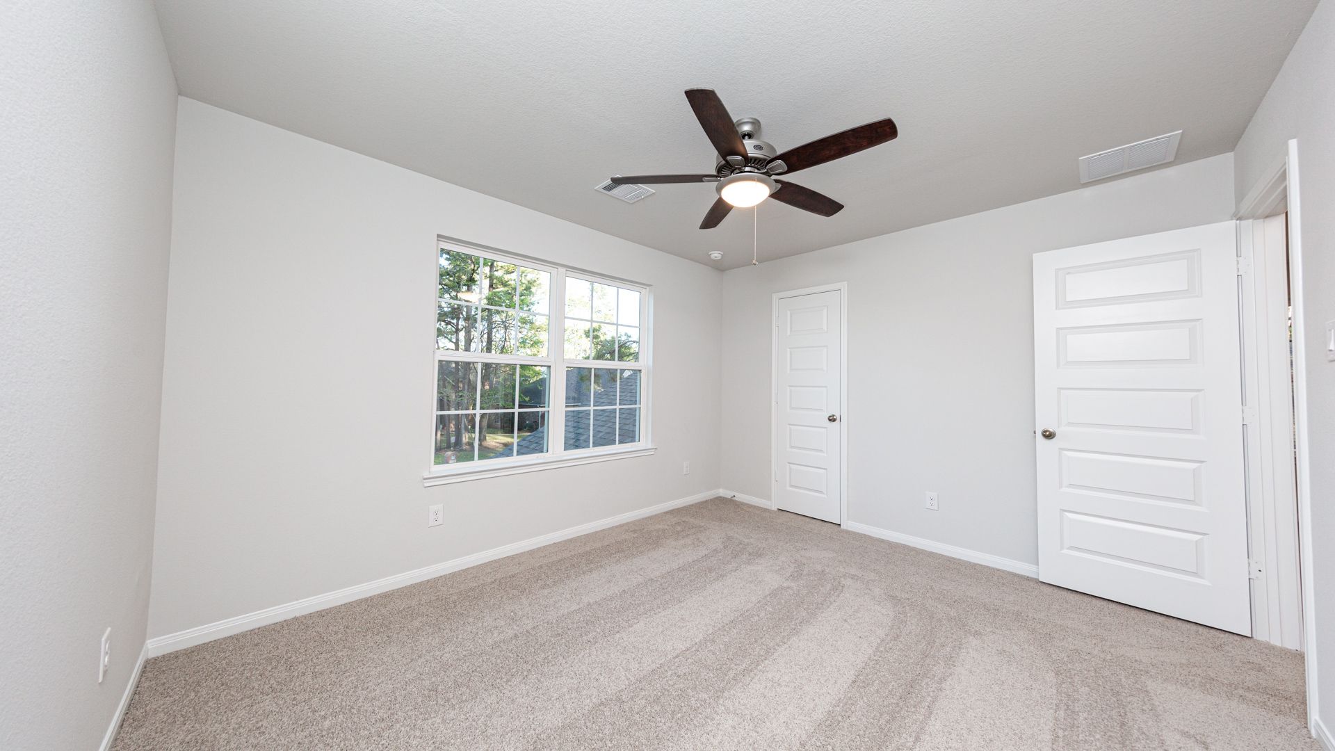 Images are a model representation and may depict options and upgrades not featured on the home available for purchase.