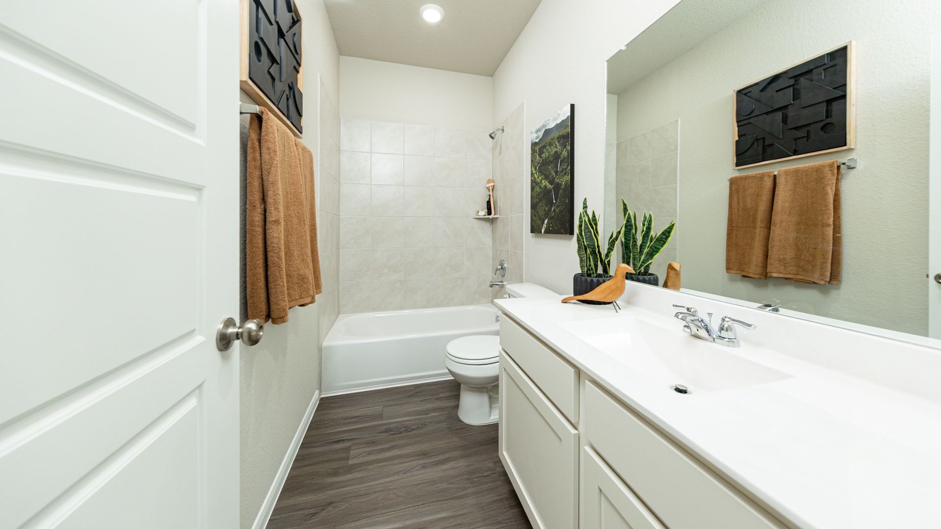 Secondary Bathroom