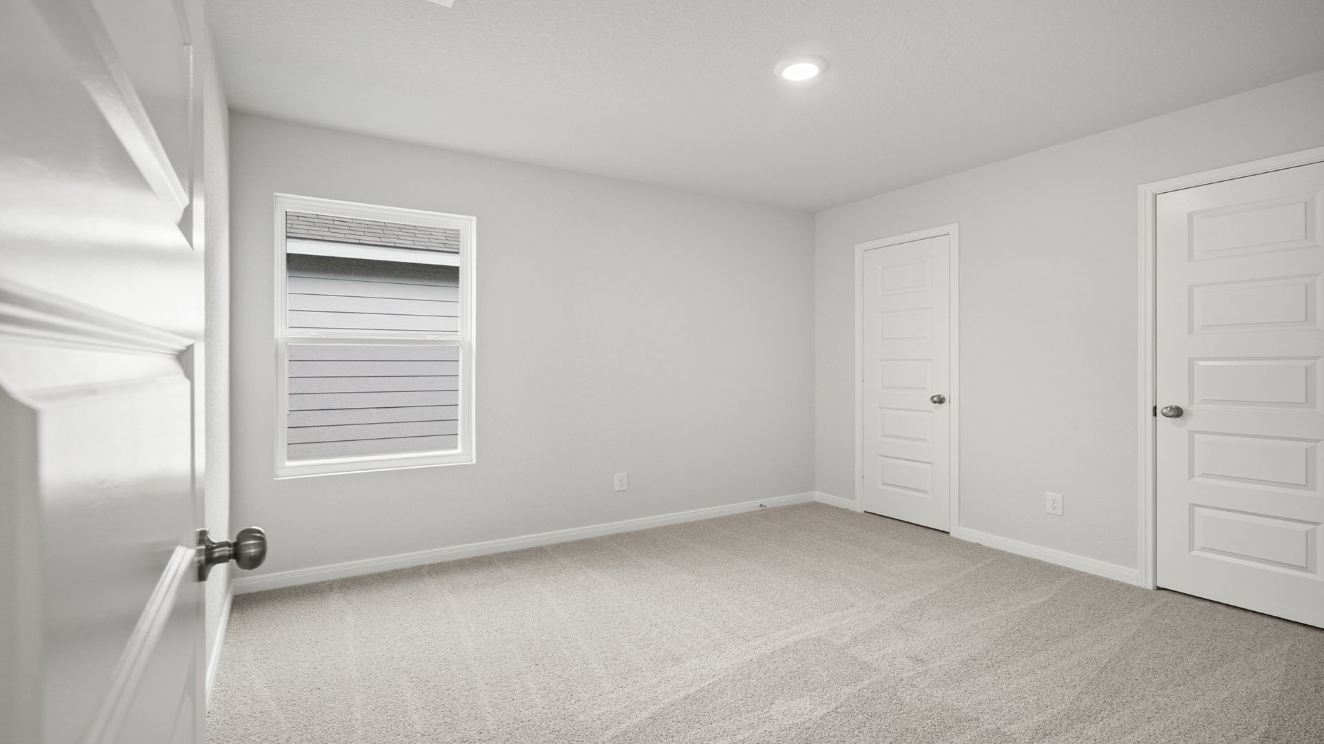 Secondary bedroom