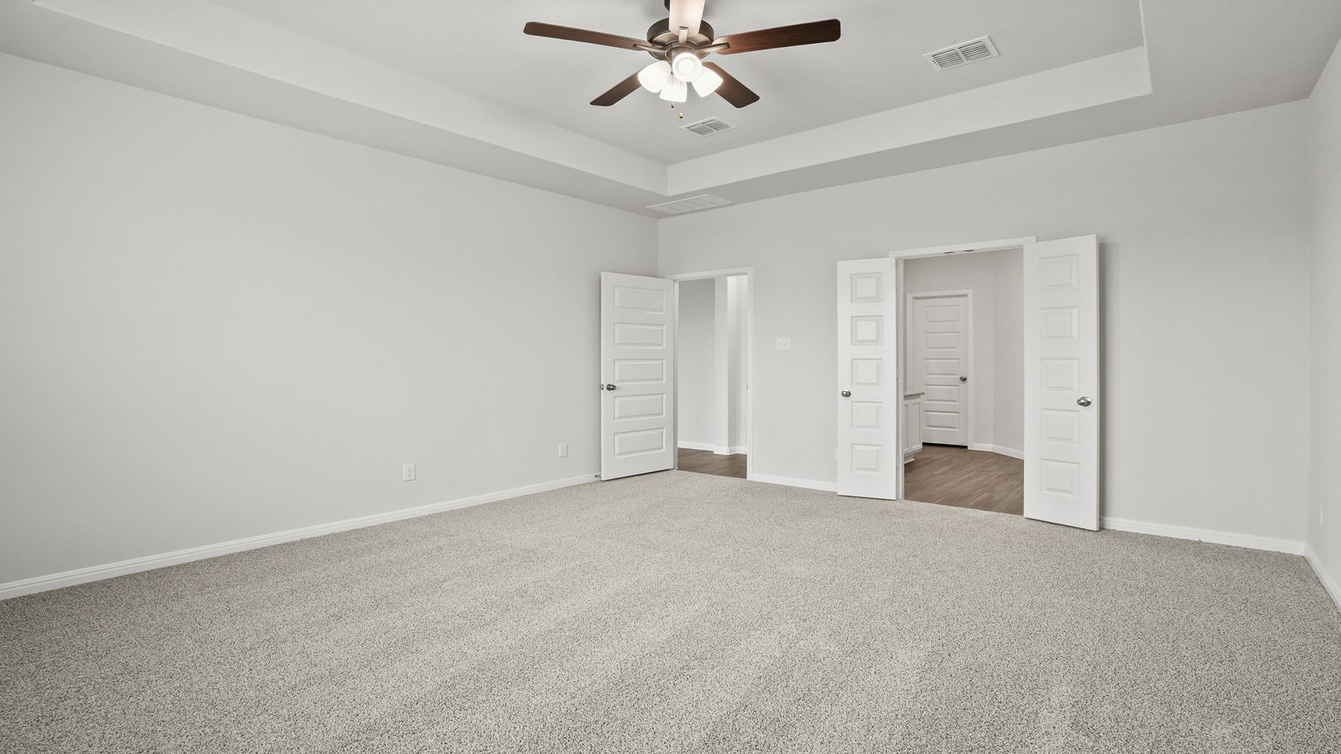 Primary suite