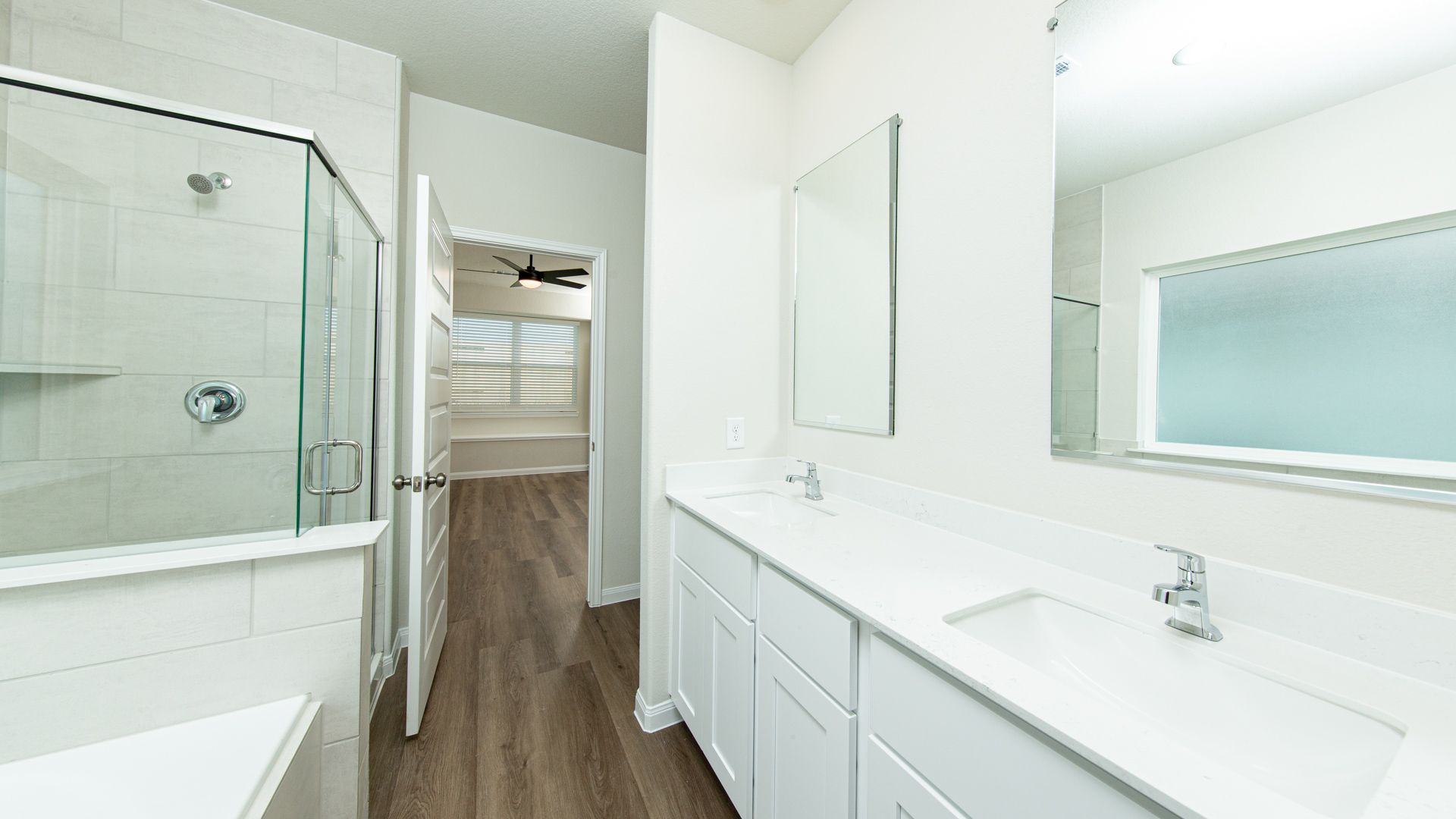 Bathrooms Image
