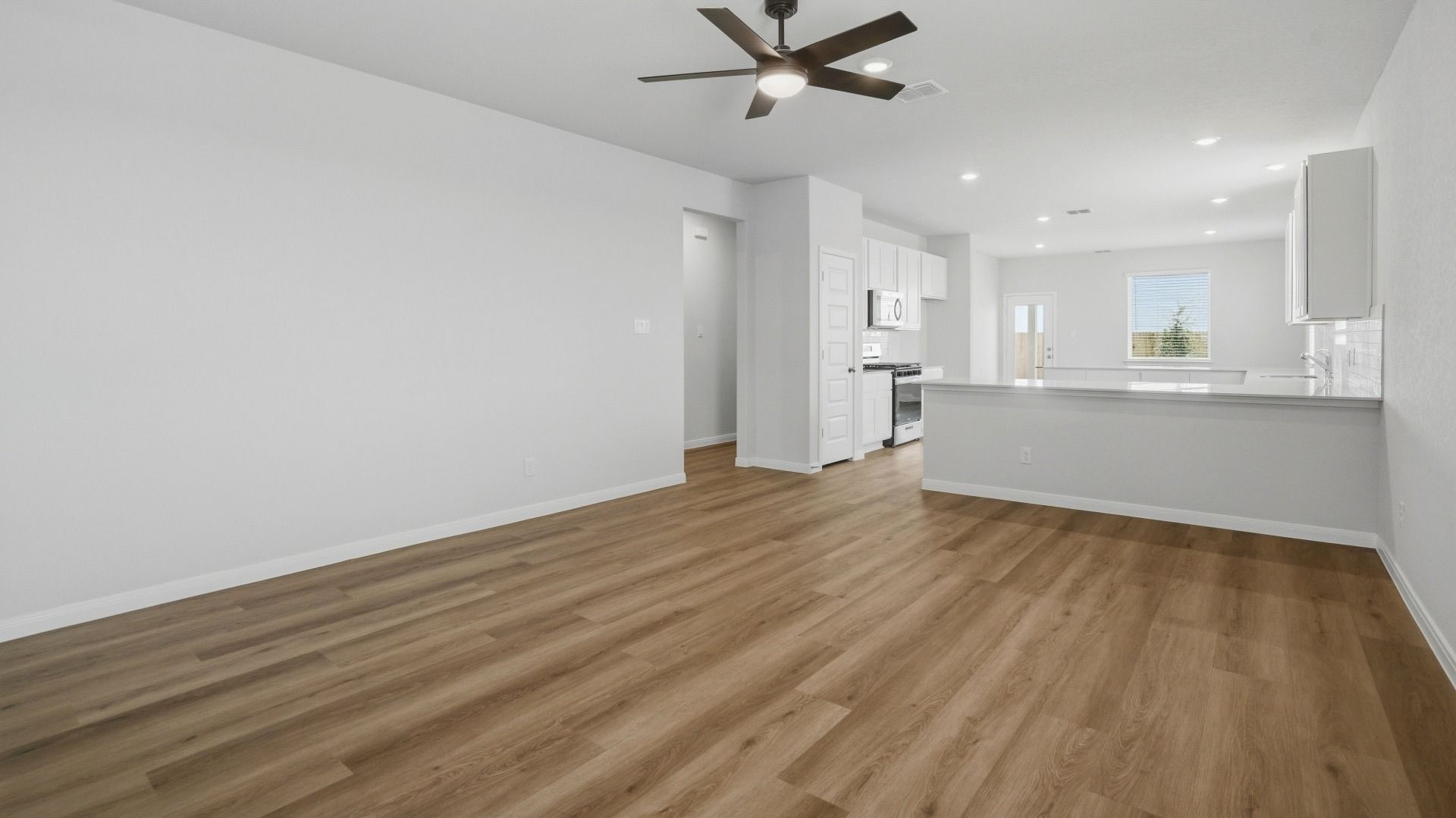 Family Room to Kitchen