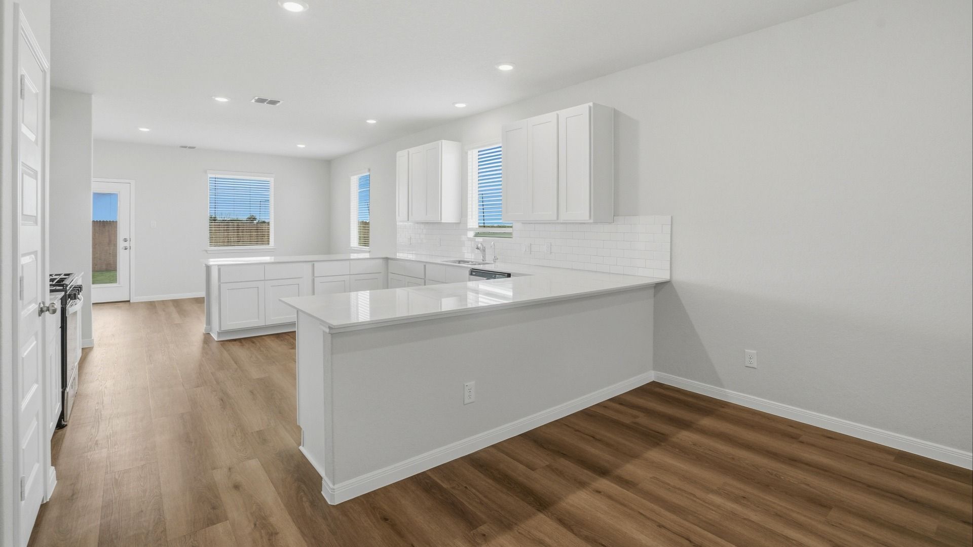 Kitchen to Dining Area
