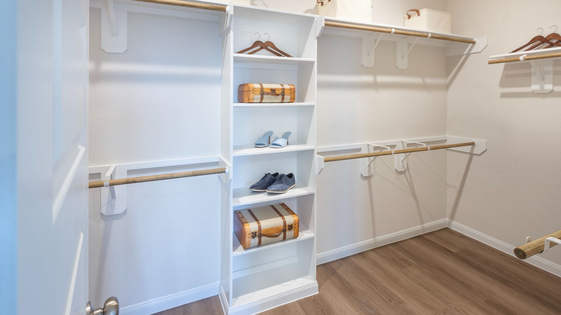 Bluestem Model Primary Closet
