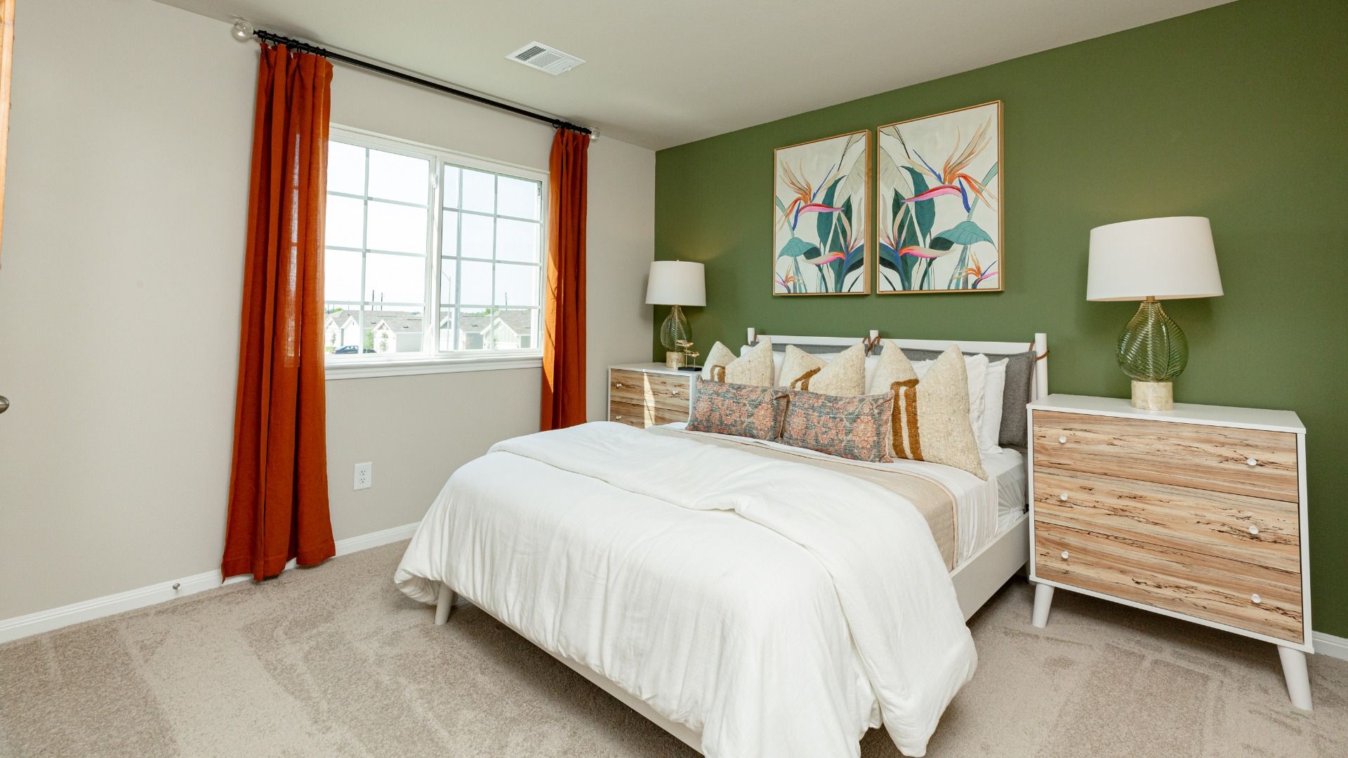 Secondary Bedroom
