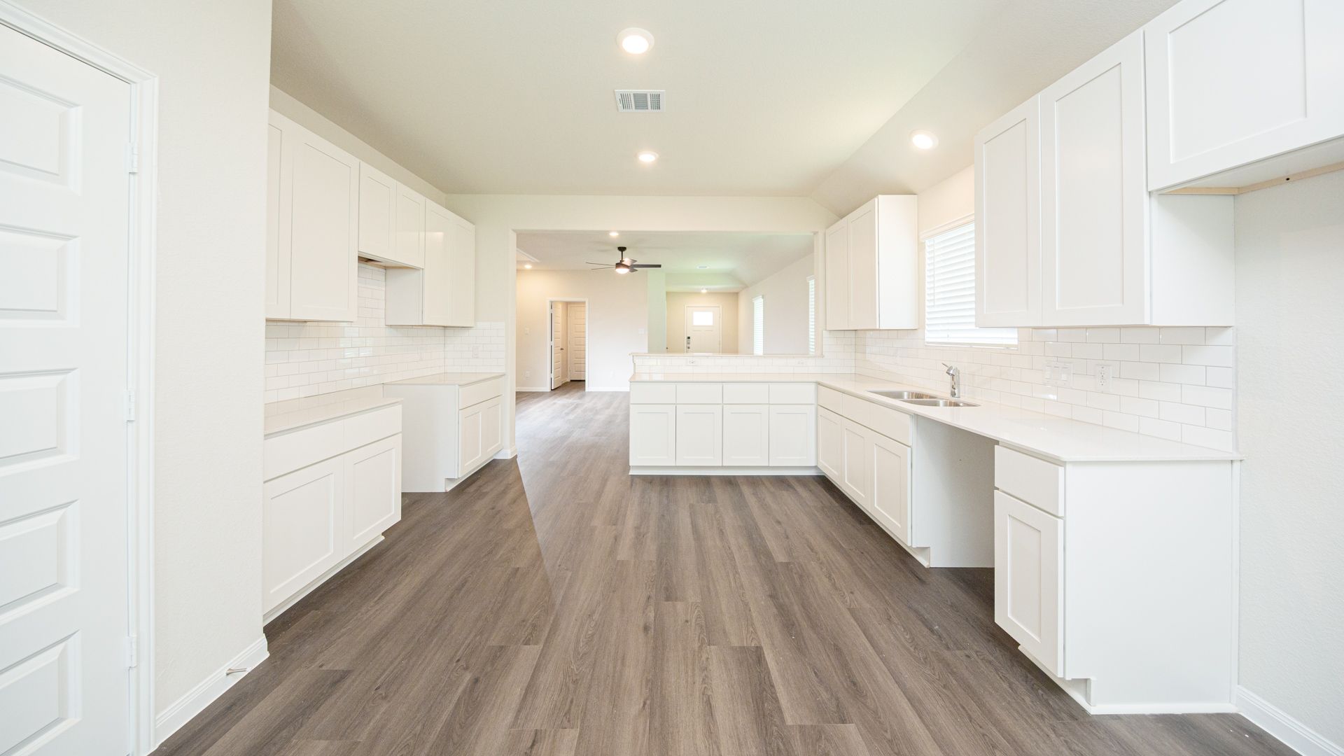 Dining Area to Kitchen