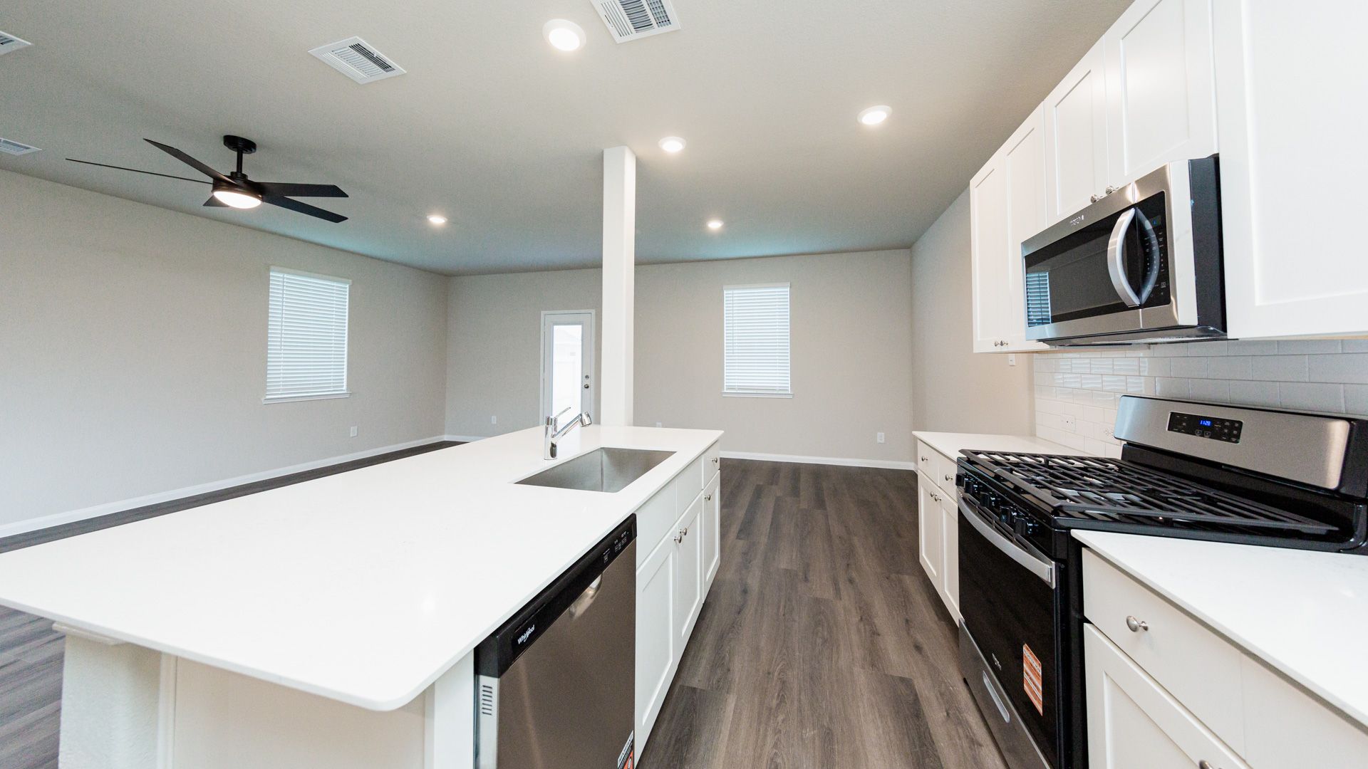 Kitchen to Dining Area