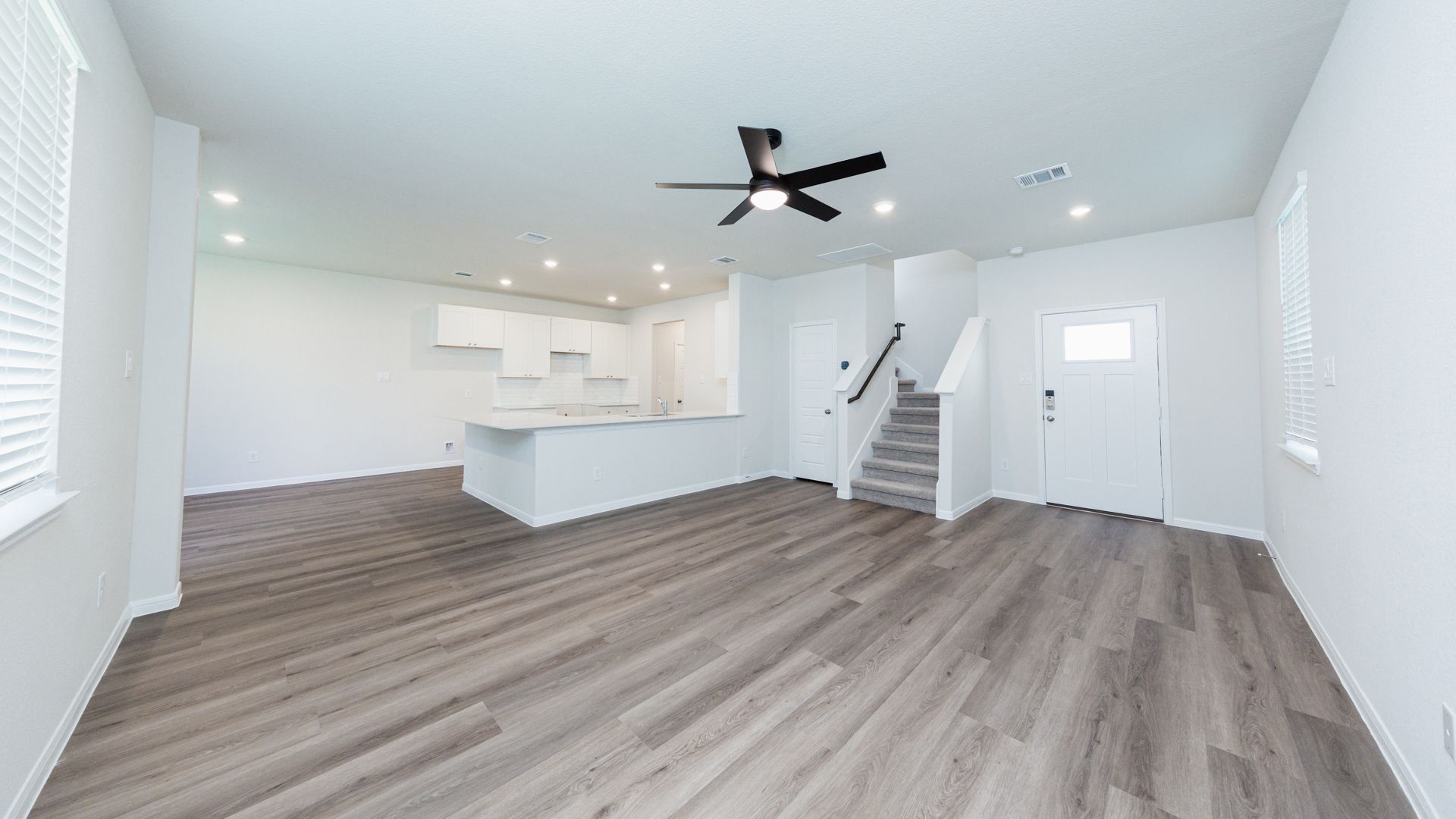 Family Room to Kitchen