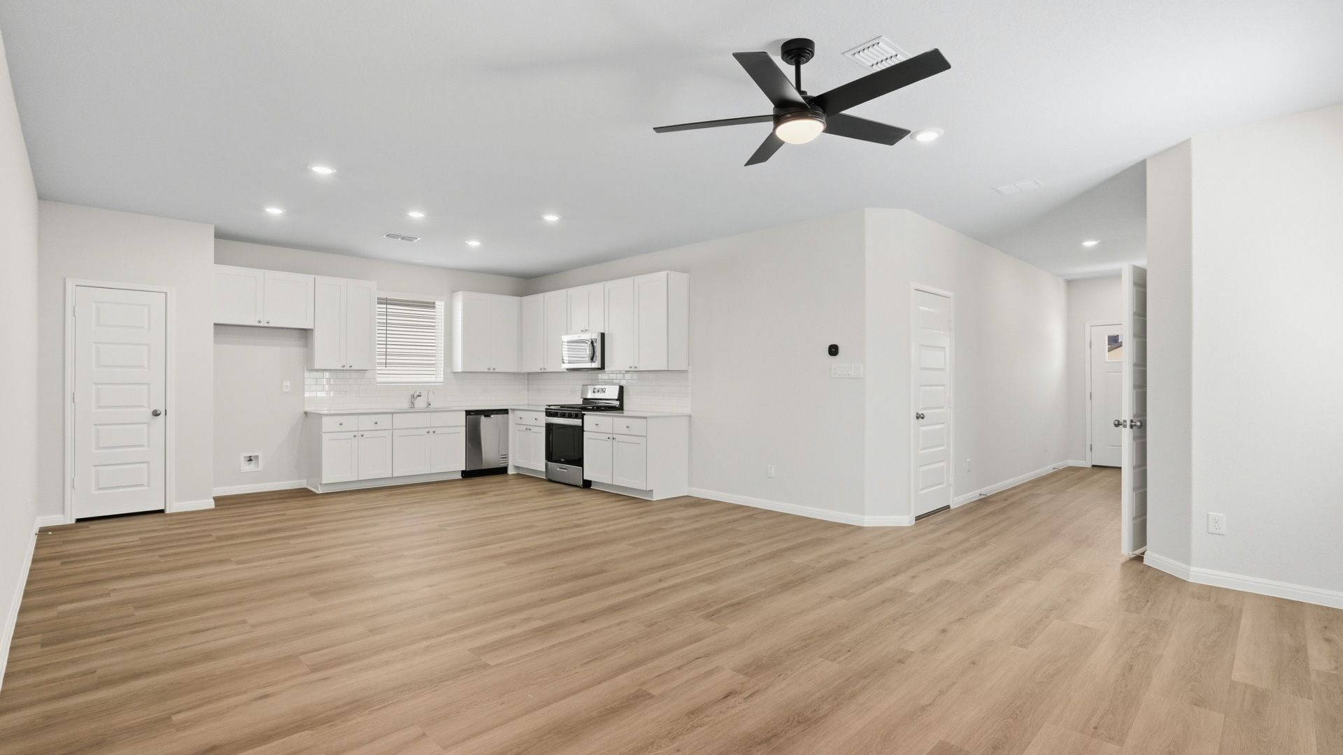 Family room to kitchen