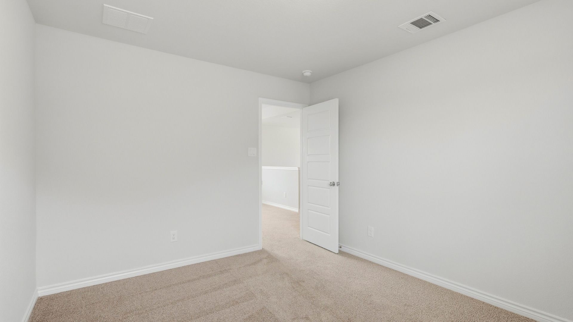 Secondary bedroom