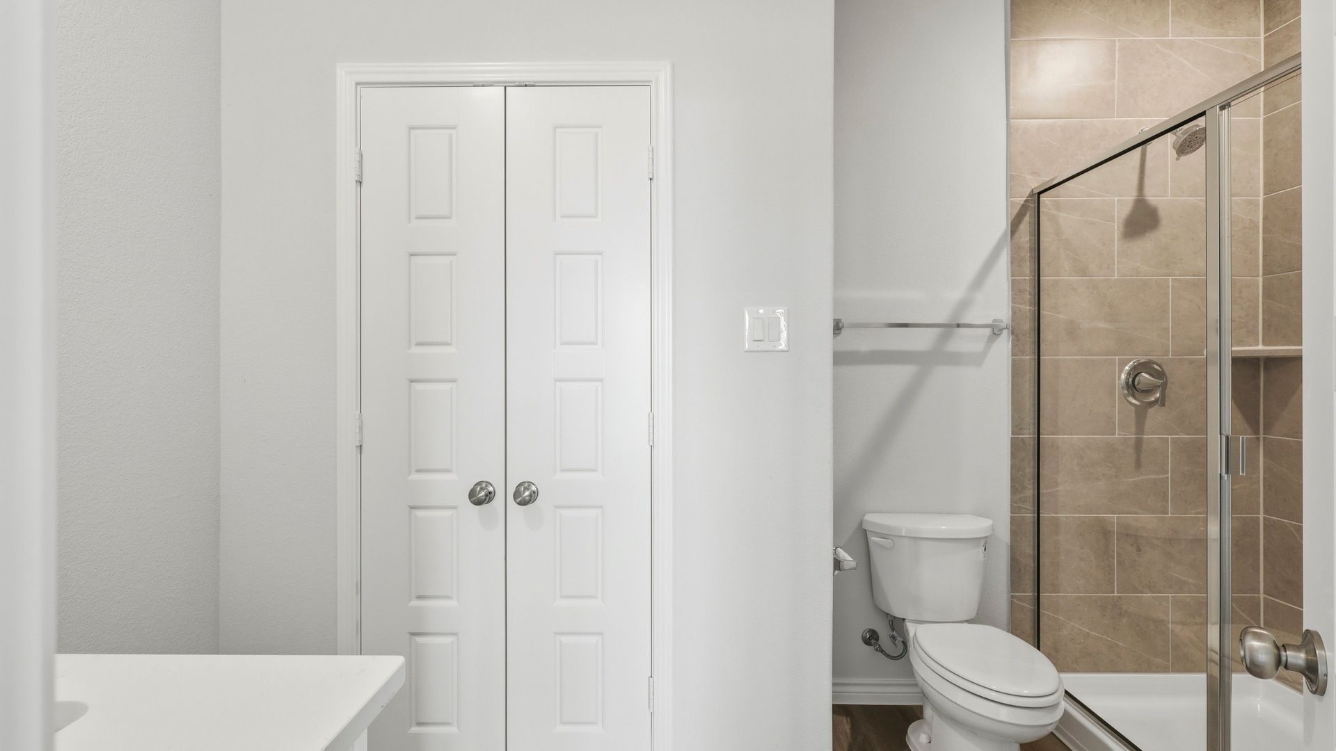 Secondary bathroom