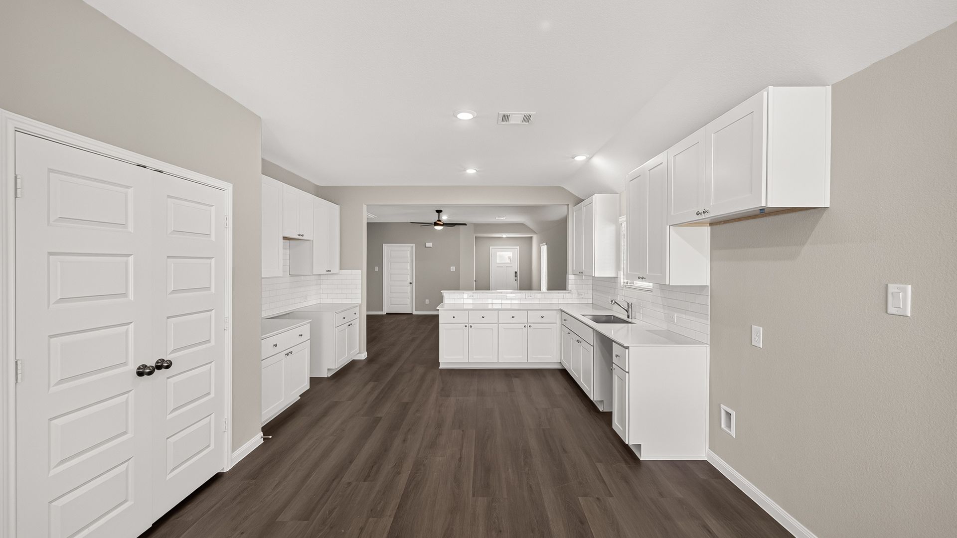Dining Area to Kitchen