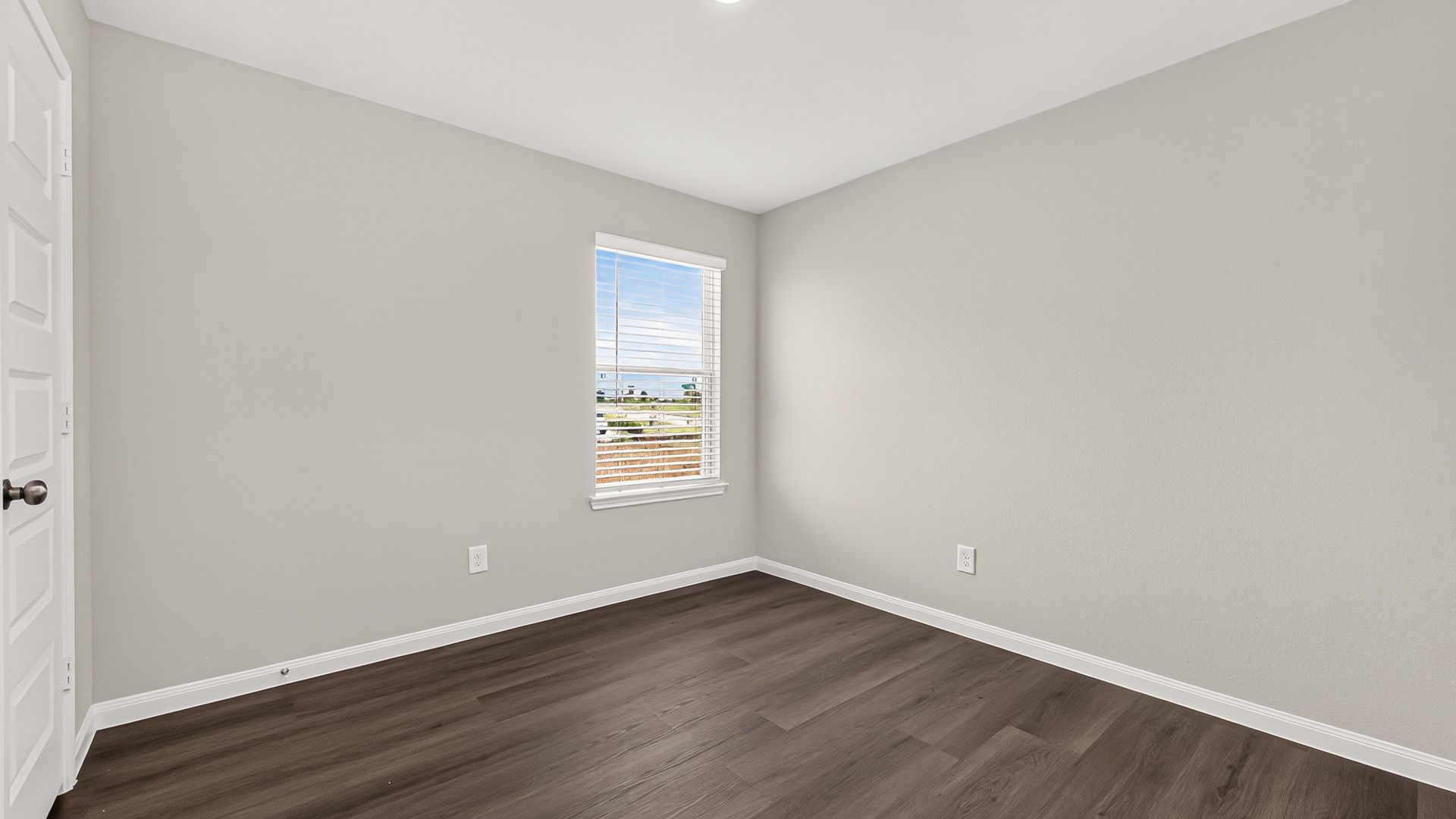 Secondary Bedroom