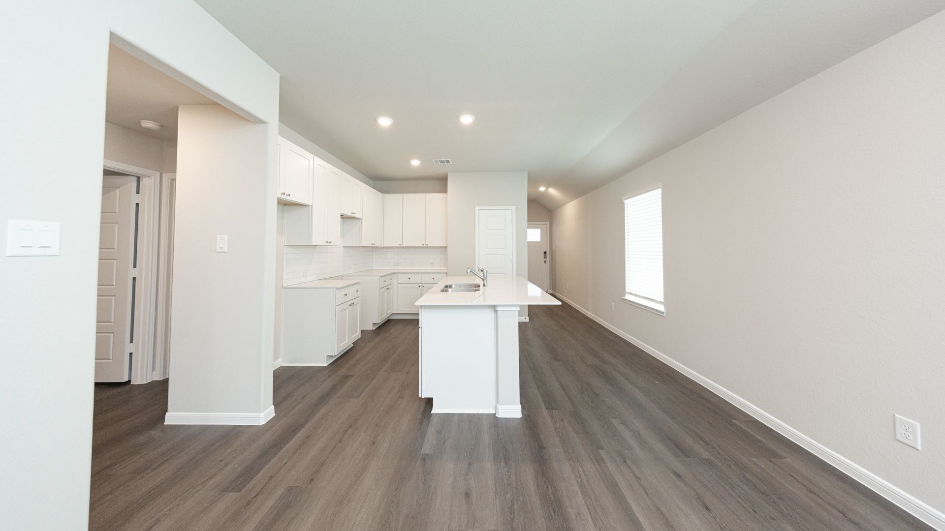 Dining Area to Kitchen
