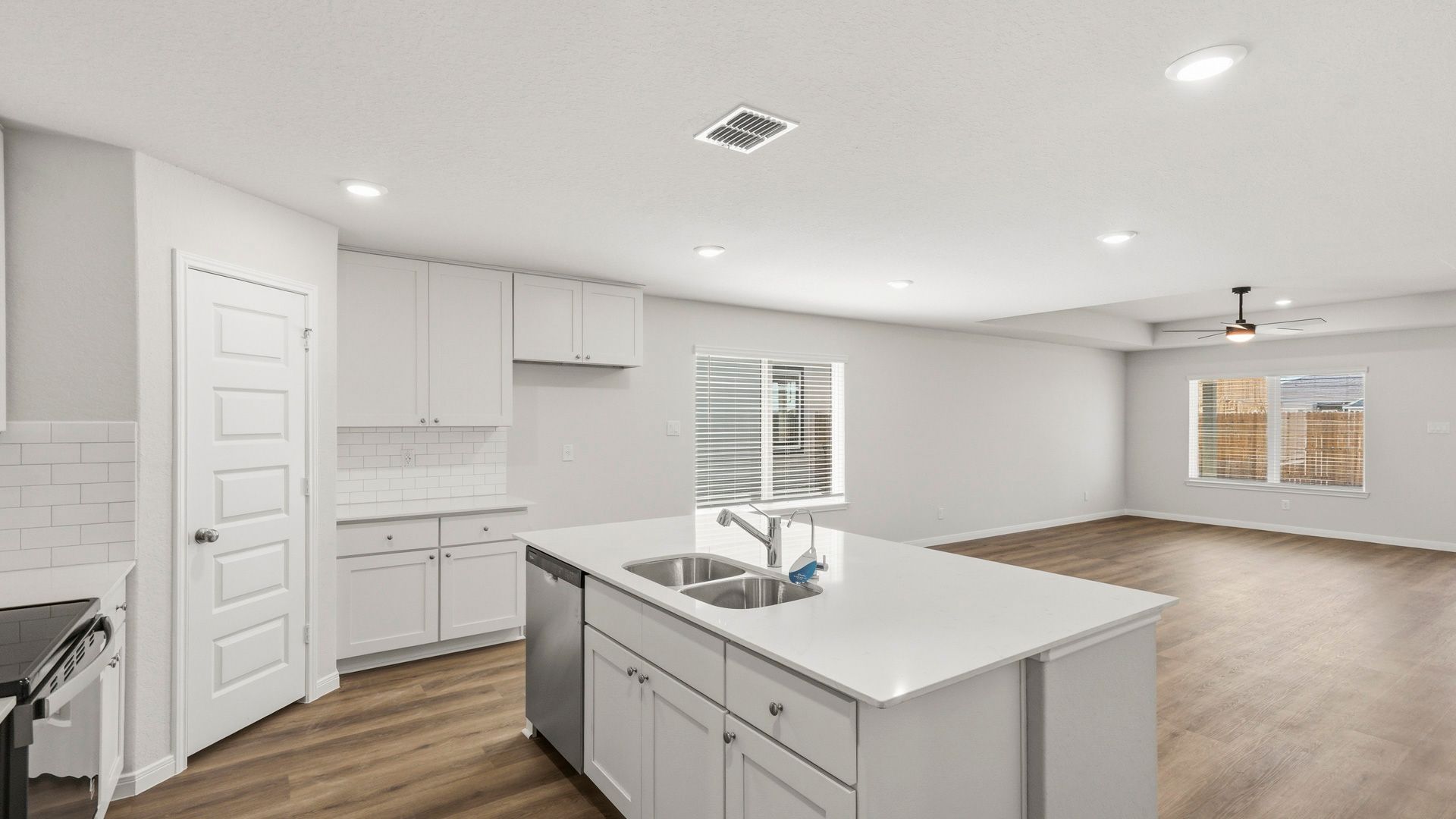 Kitchen to dining