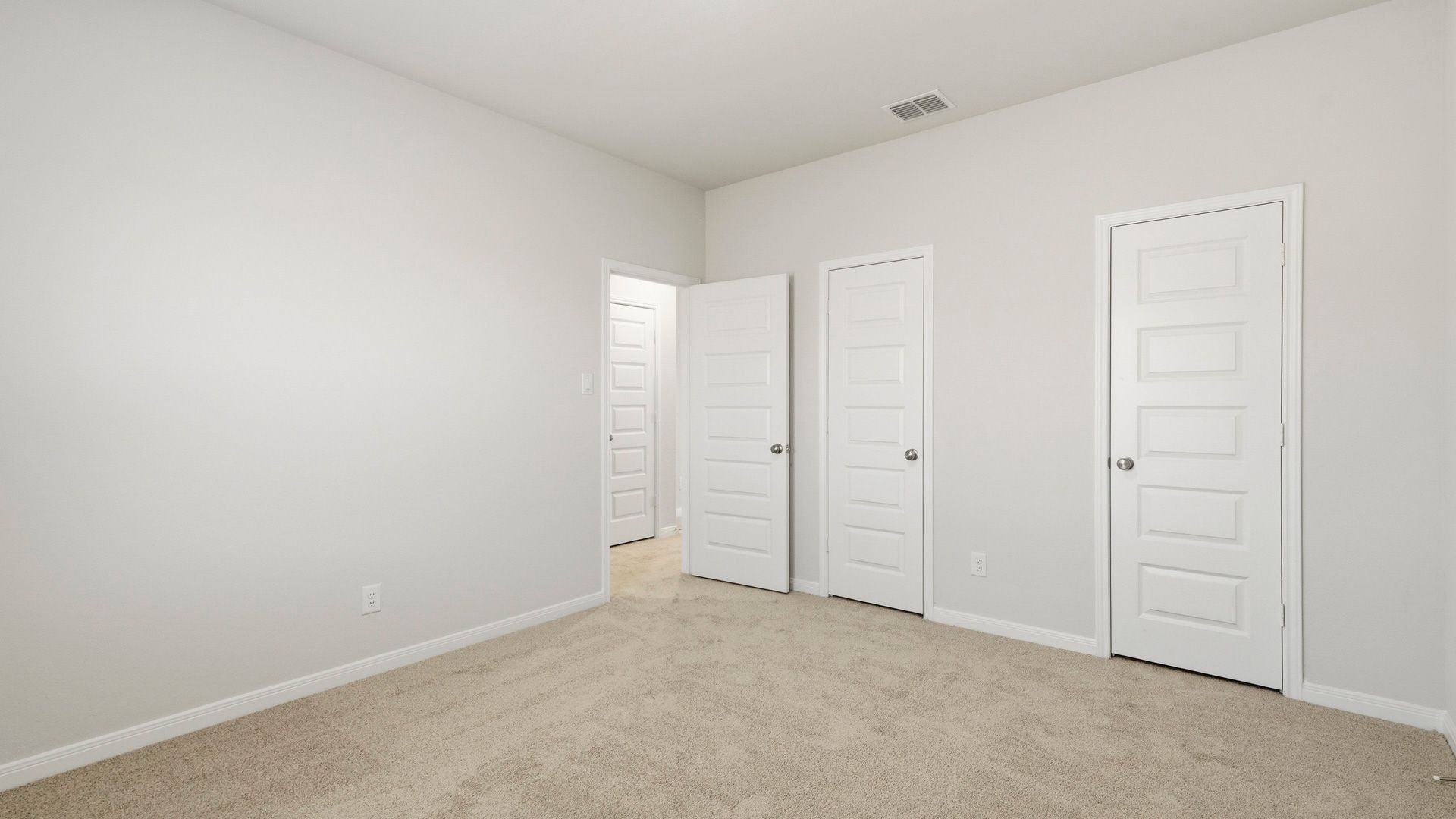 Secondary bedroom