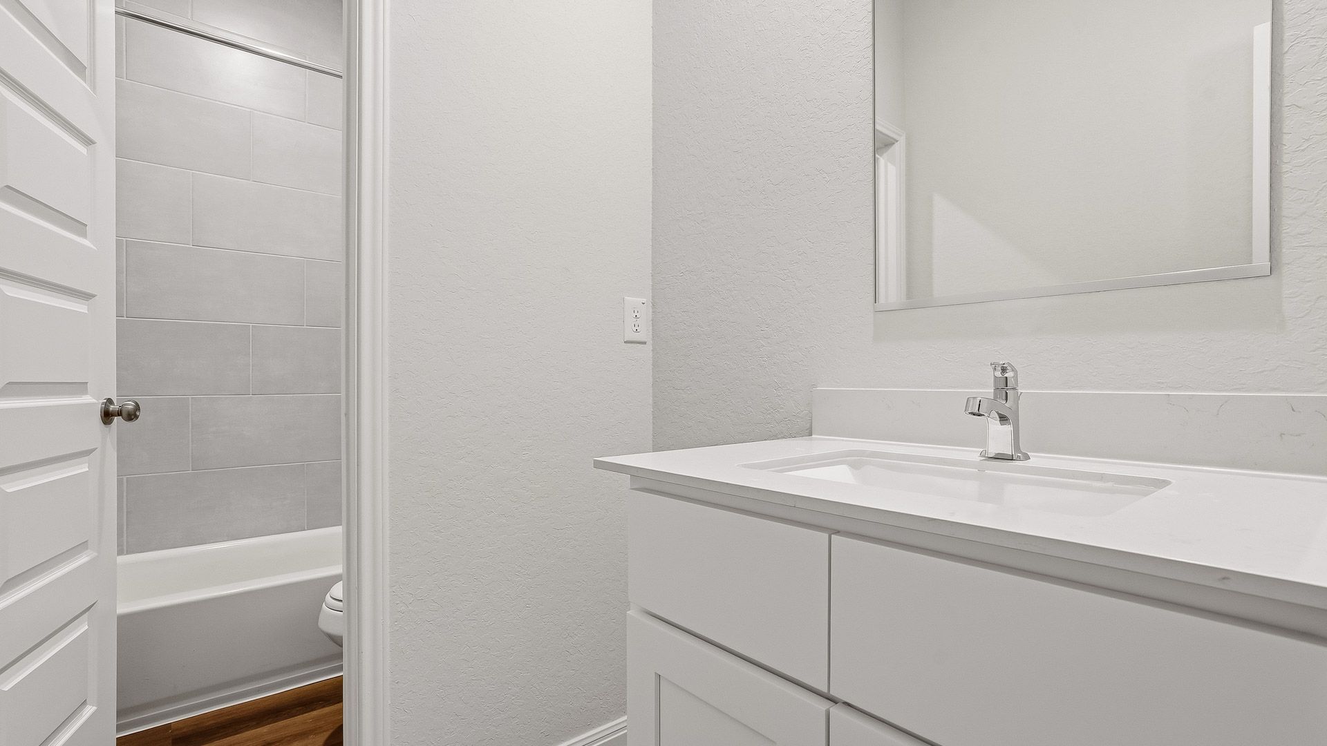 Secondary bathroom
