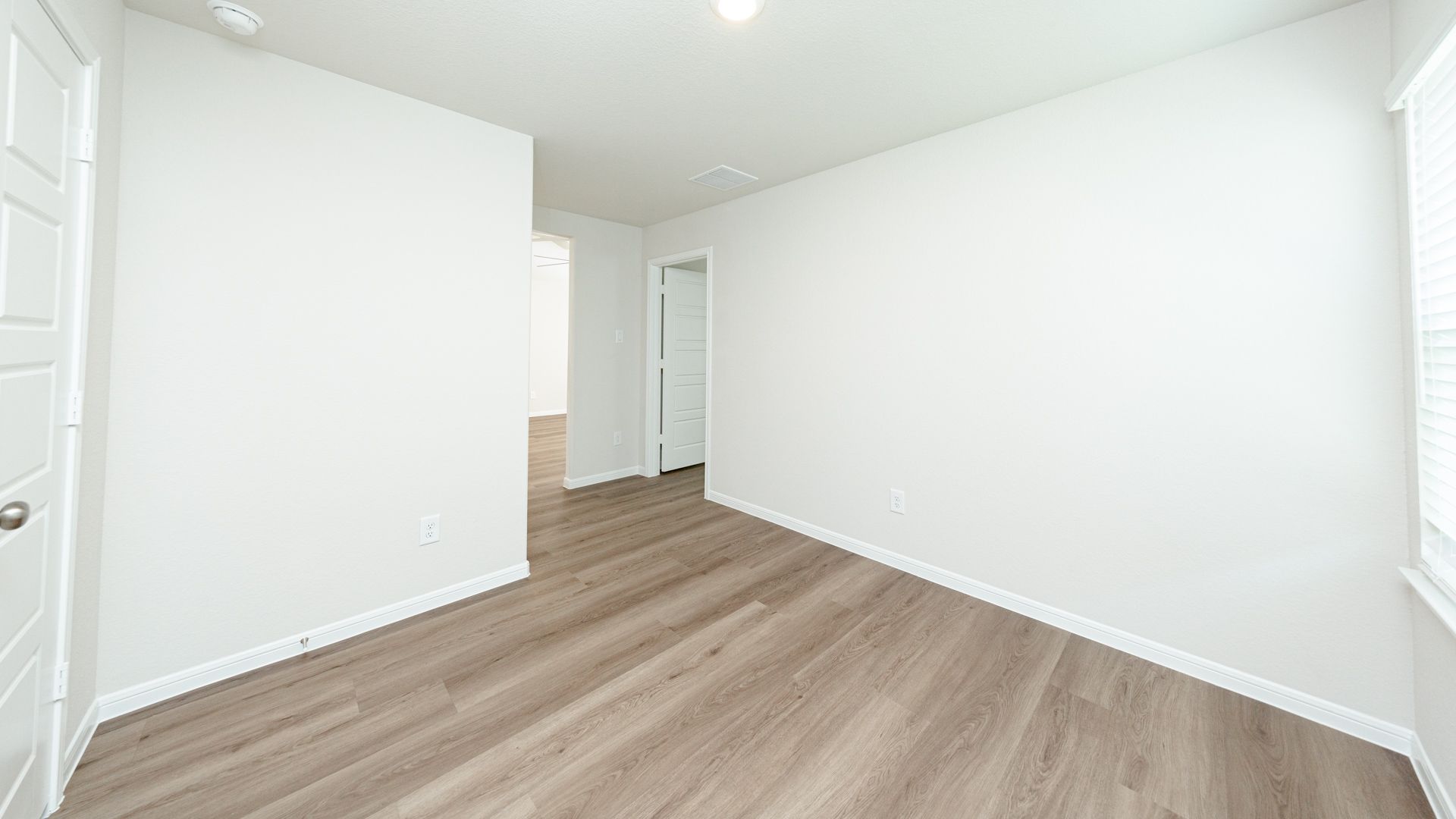 Flex Room