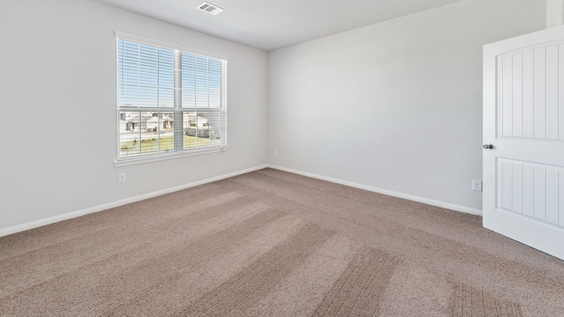 Image is a model representation and may contain options not featured on the home available for purchase.