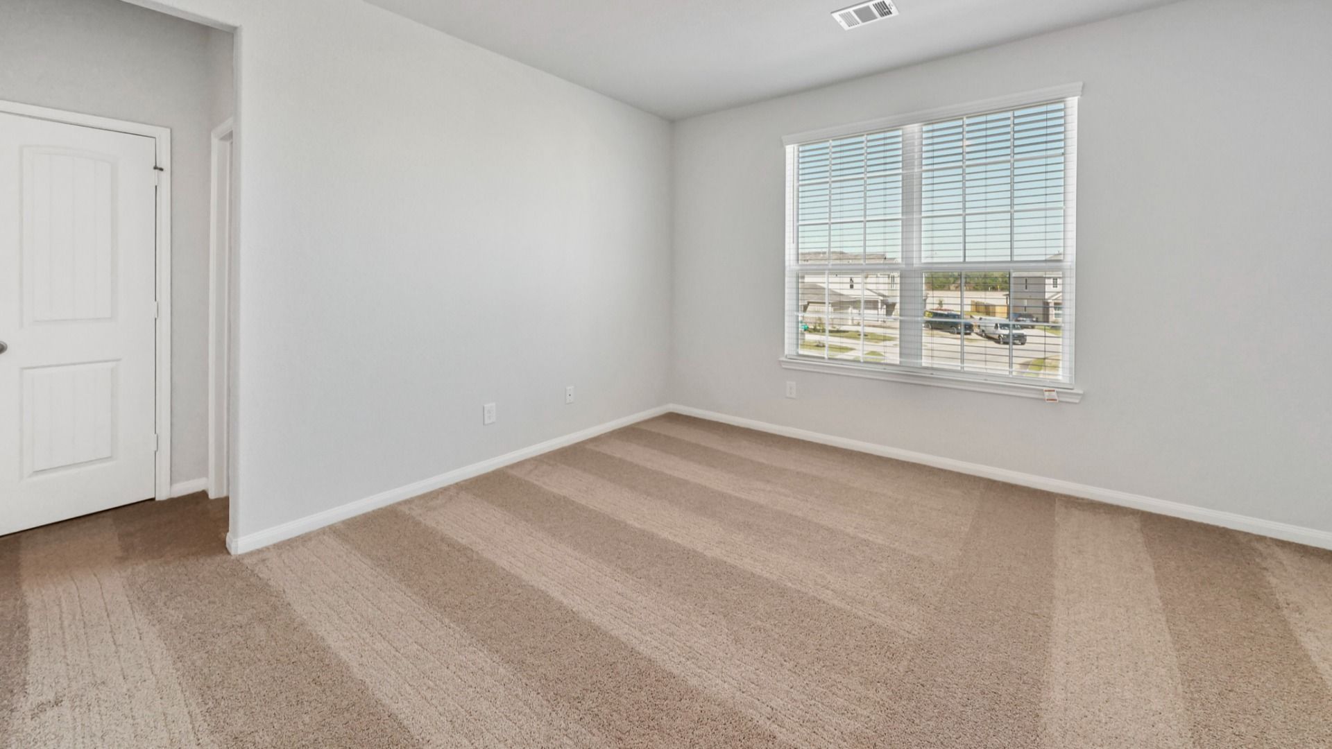 Image is a model representation and may contain options not featured on the home available for purchase.