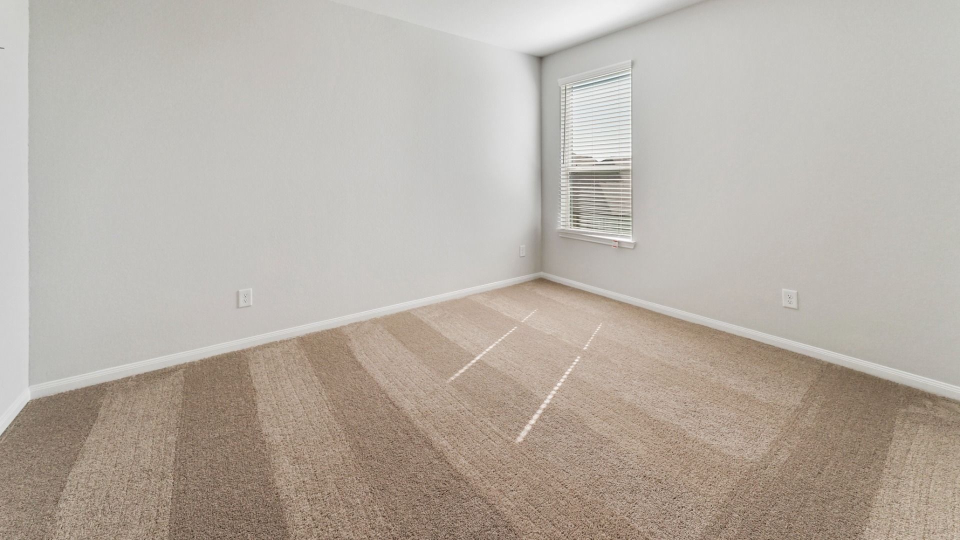 Image is a model representation and may contain options not featured on the home available for purchase.