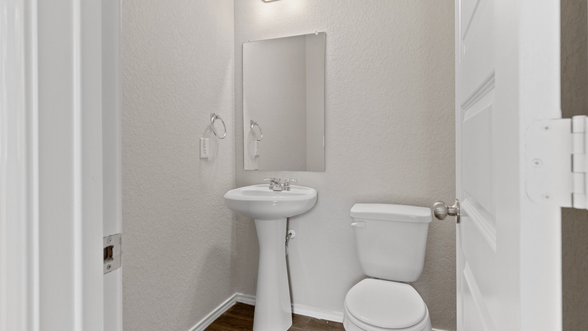 Images are a model representation and may depict options and upgrades not featured on the home available for purchase.