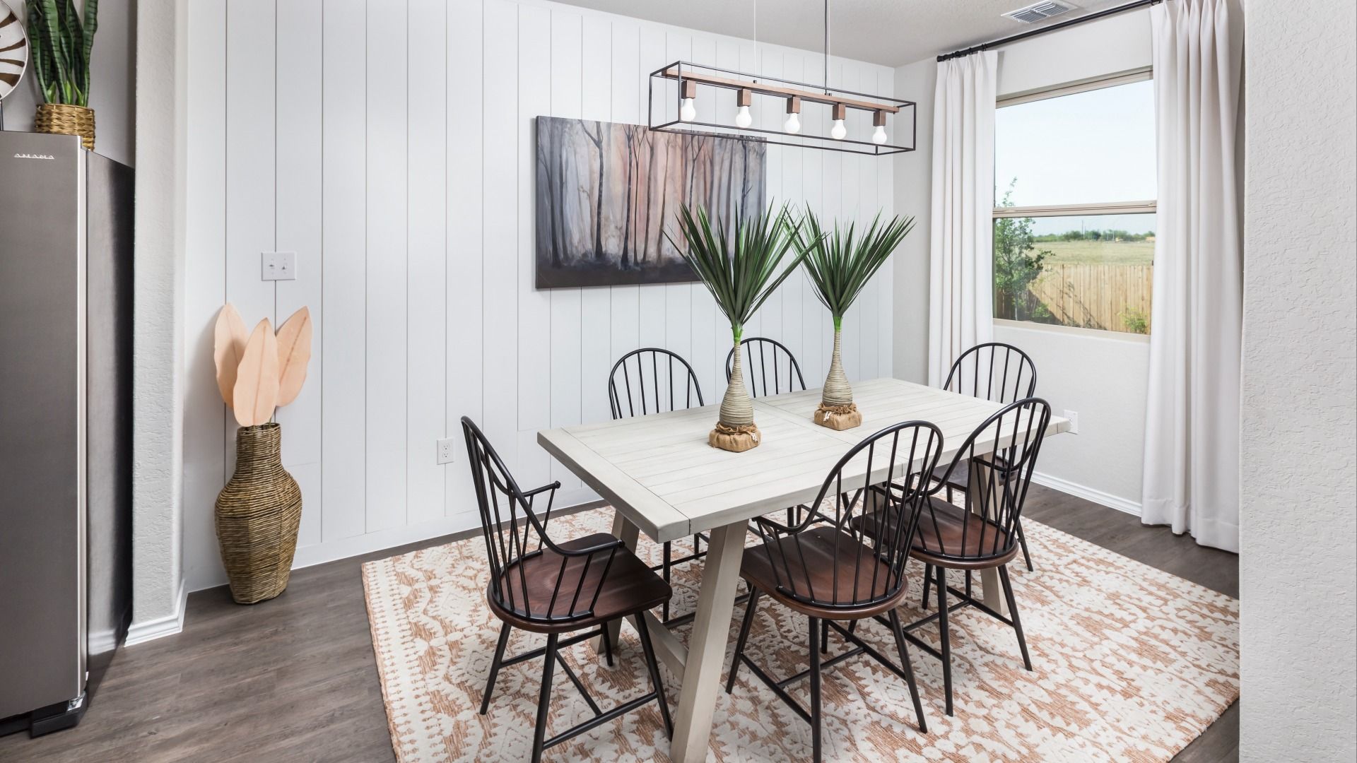 Images are a model representation and may depict options and upgrades not featured on the home available for purchase.