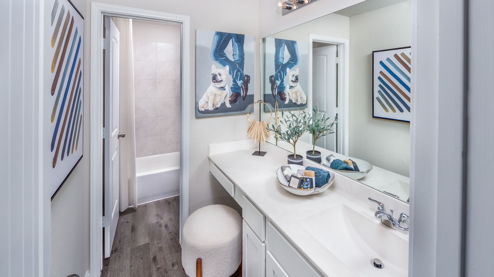 Cliffstone Hills Model Home Secondary Bathroom