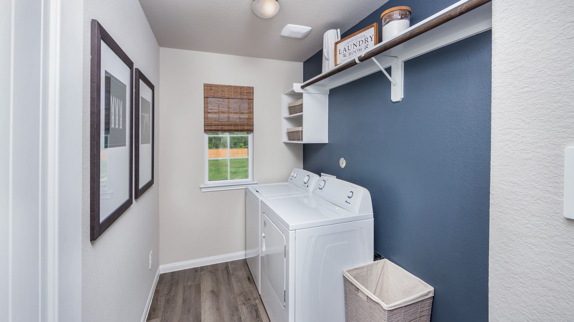 Cliffstone Hills Model Home Laundry Room