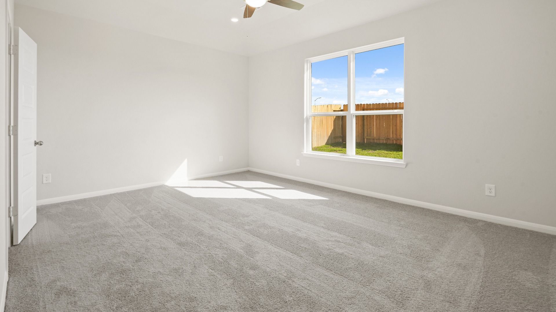 Images are a model representation and may depict options and upgrades not featured on the home available for purchase.