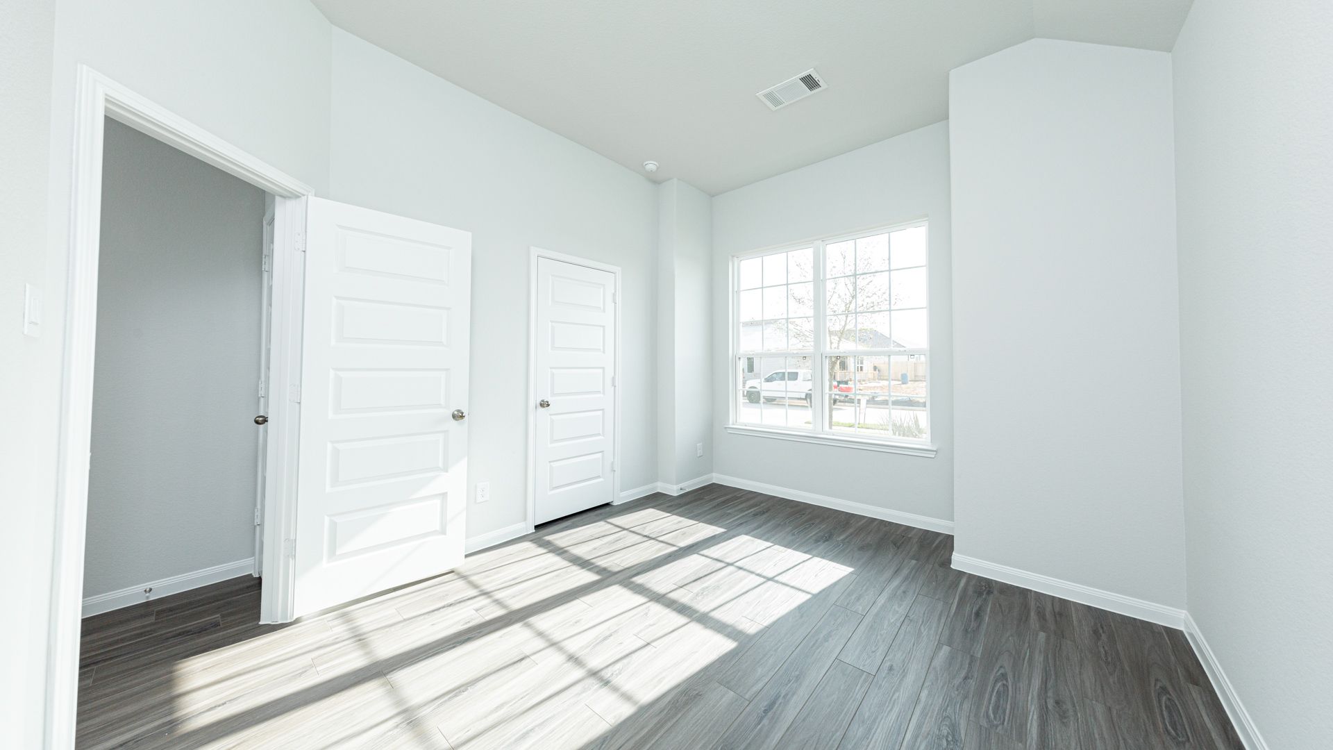 Image is a model representation and may depict options and upgrades not featured on the home available for purchase.