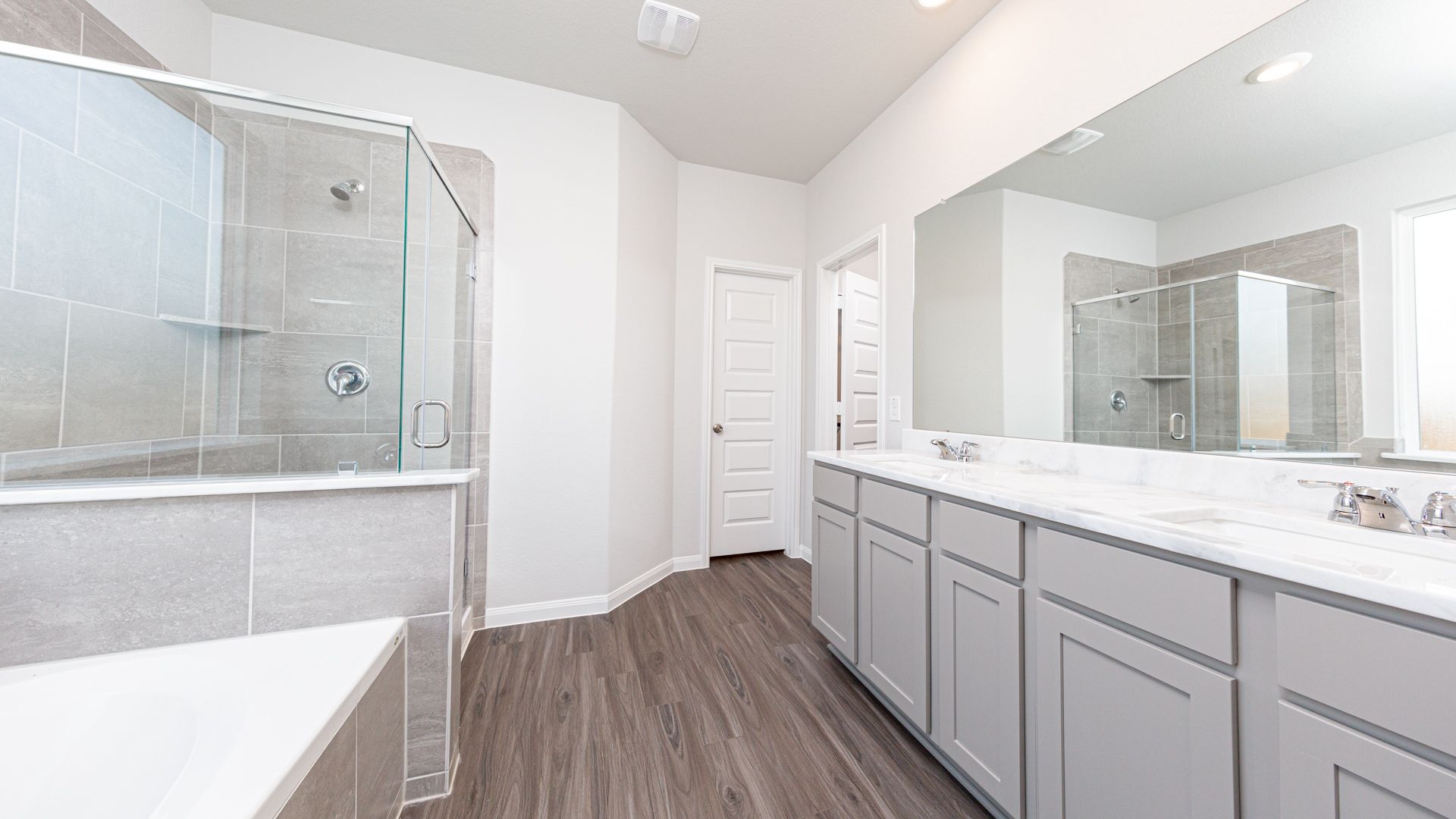 Image is a model representation and may depict options and upgrades not featured on the home available for purchase.