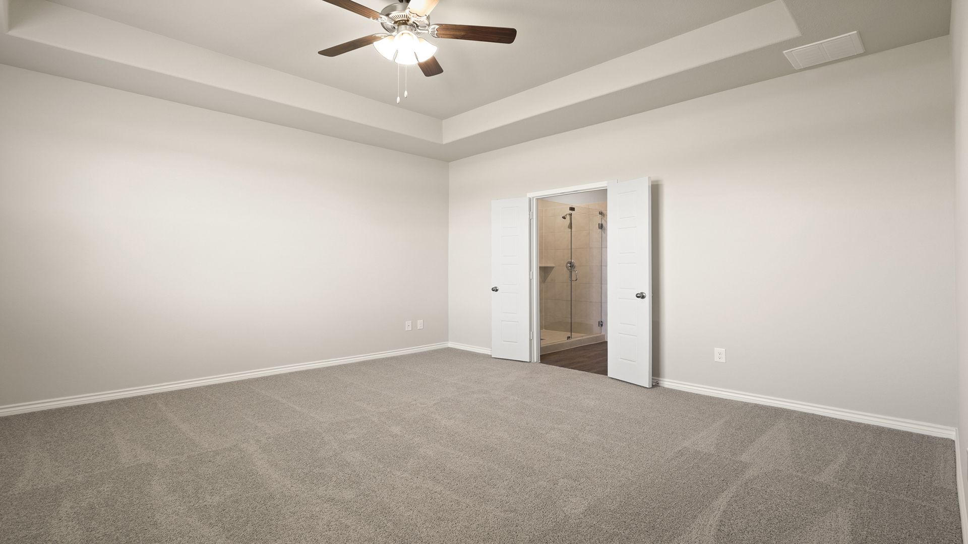 Primary suite
