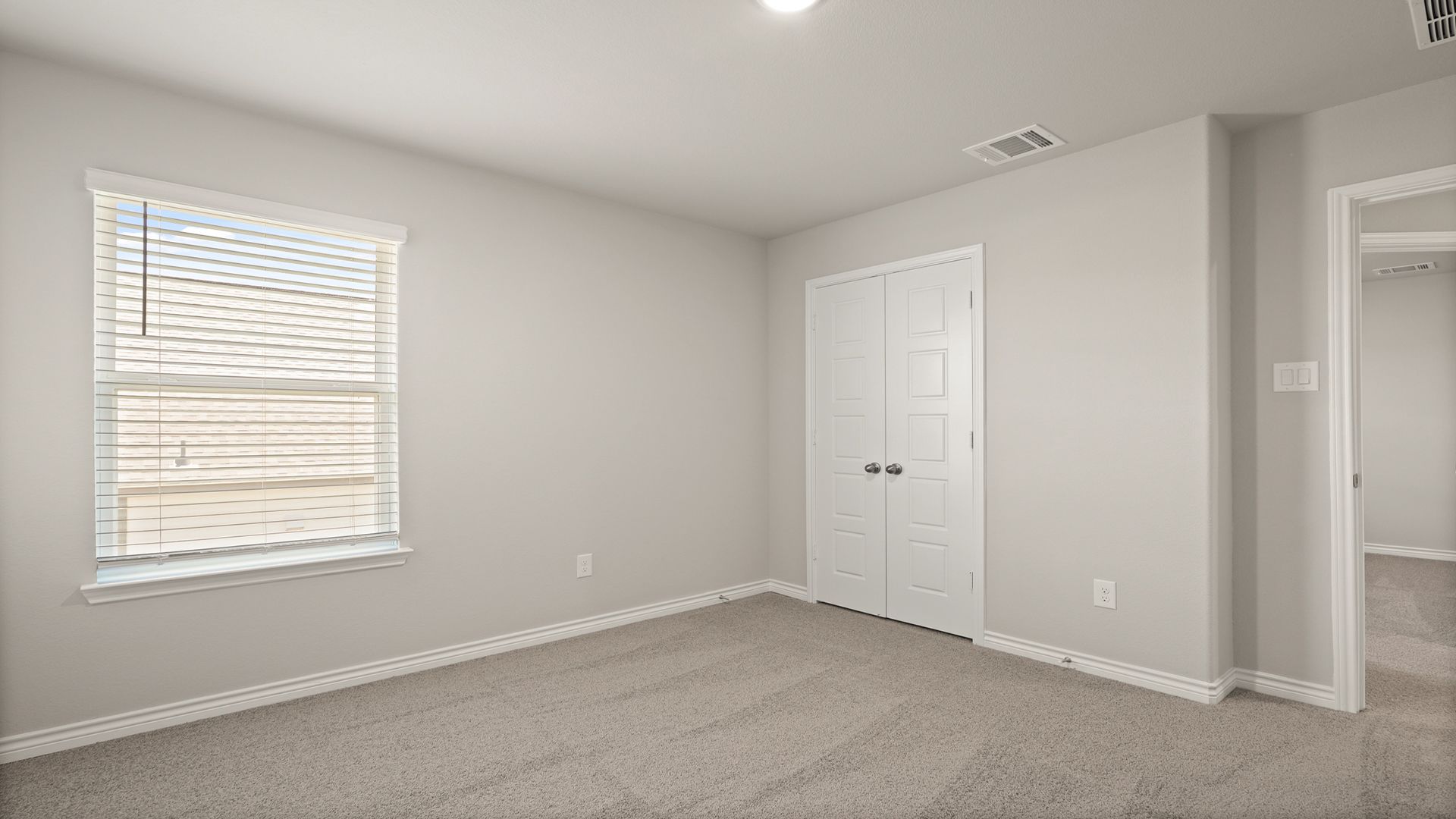 Secondary bedroom