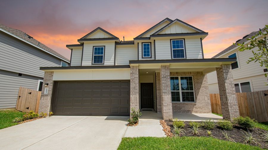 16905 Hazelnut Drive (The Sienna)