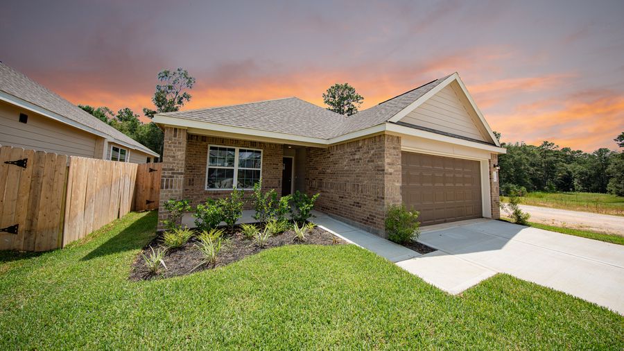 16904 Hazelnut Drive (The Messina)