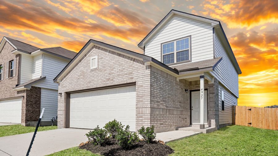 4927 Blue Ranch (The Darrel)