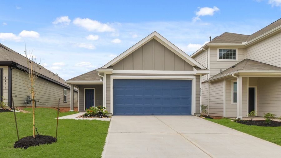 9235 Grace Ridge Drive (The Grove)